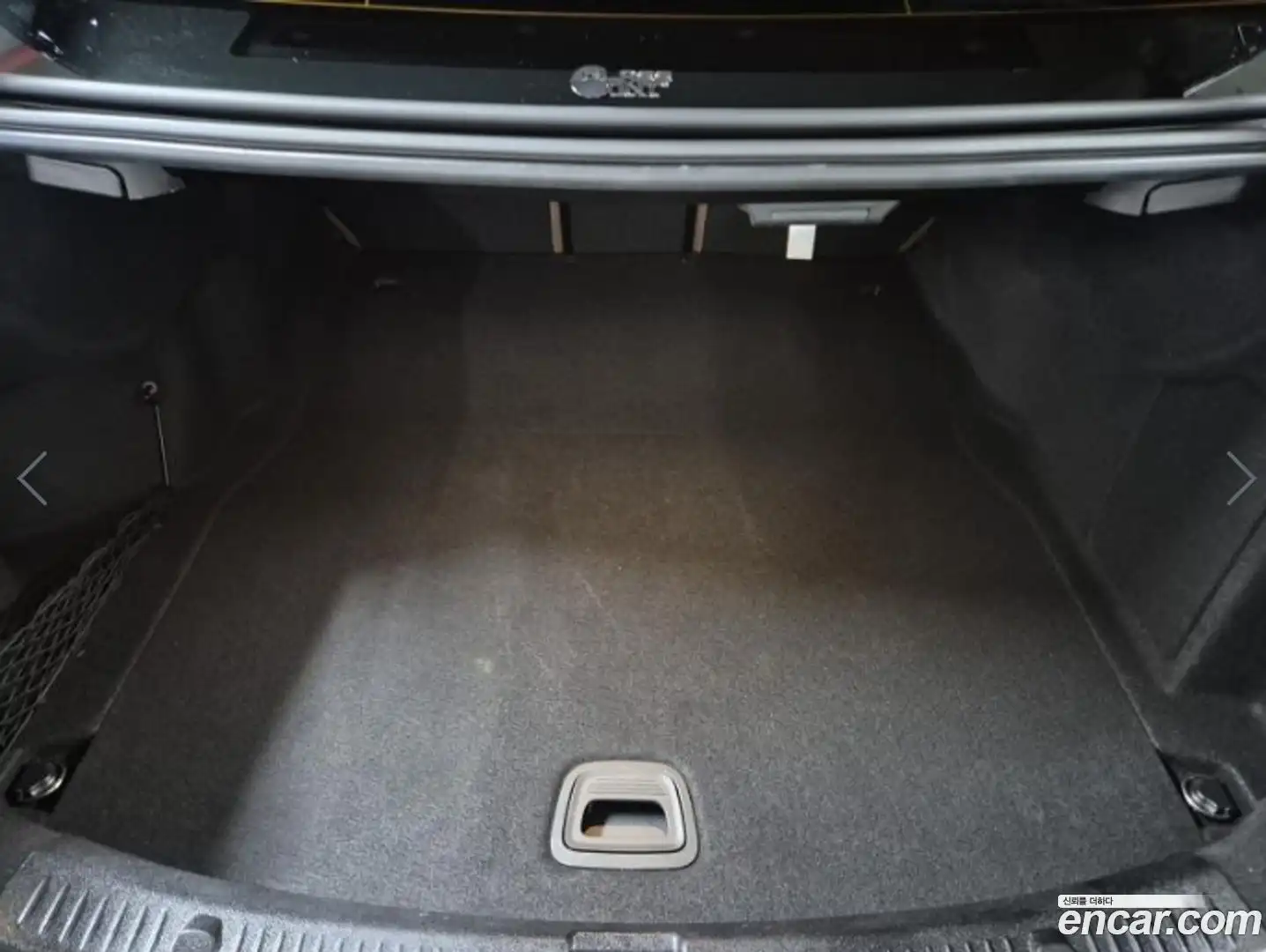 E-Class Mercedes-Benz 2023.8-OUTER-005