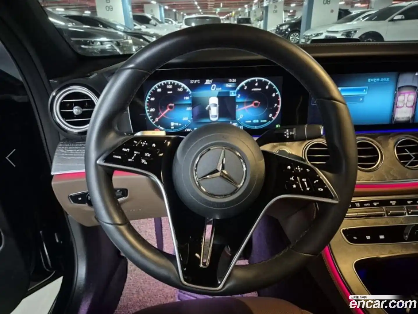 E-Class Mercedes-Benz 2023.8-OPTION-017