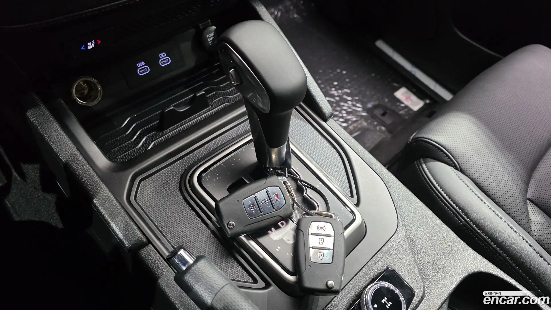 Rexton KG Mobility 2024.9-INNER-009