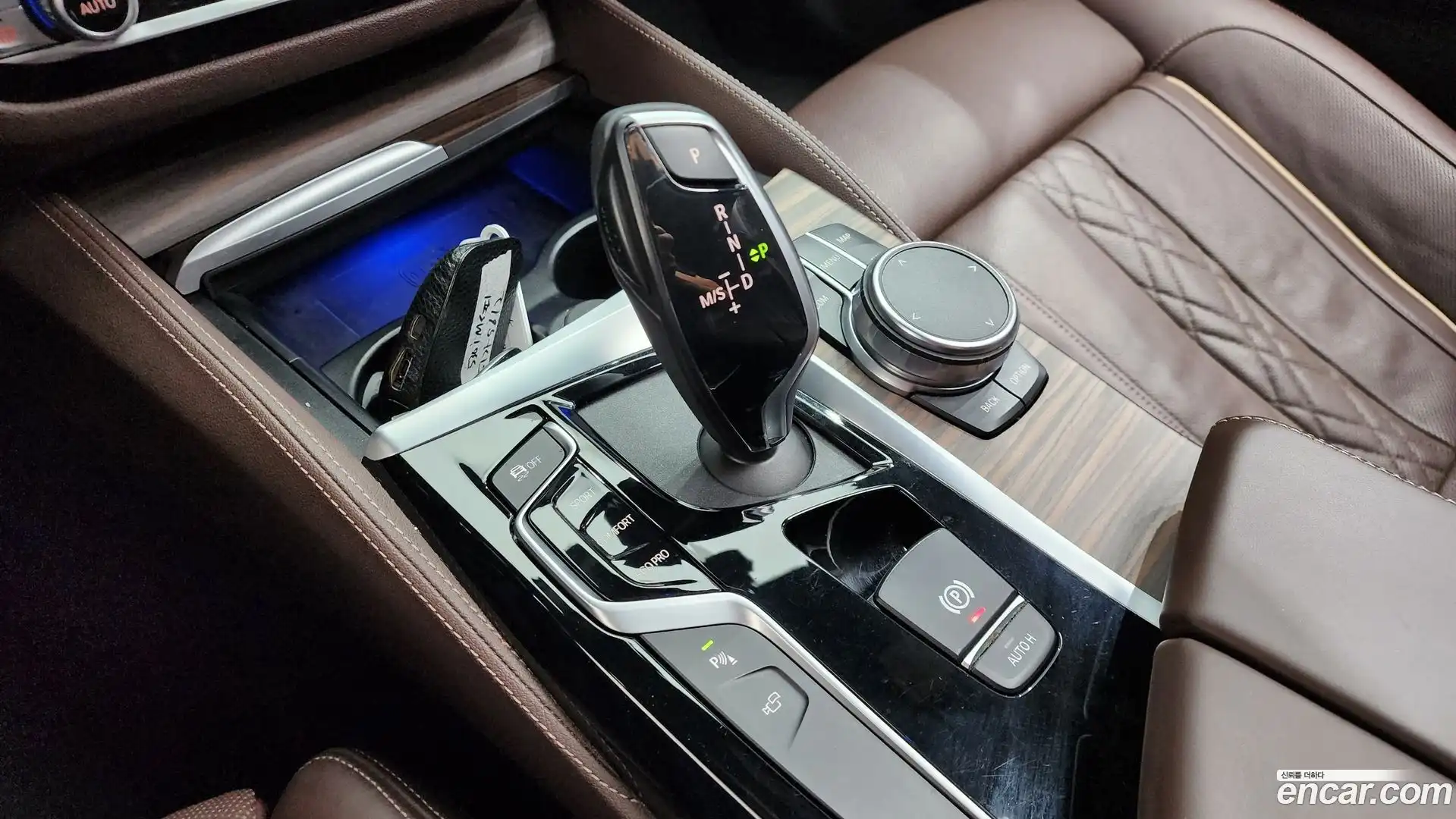 5-Series BMW 2019.7-INNER-009
