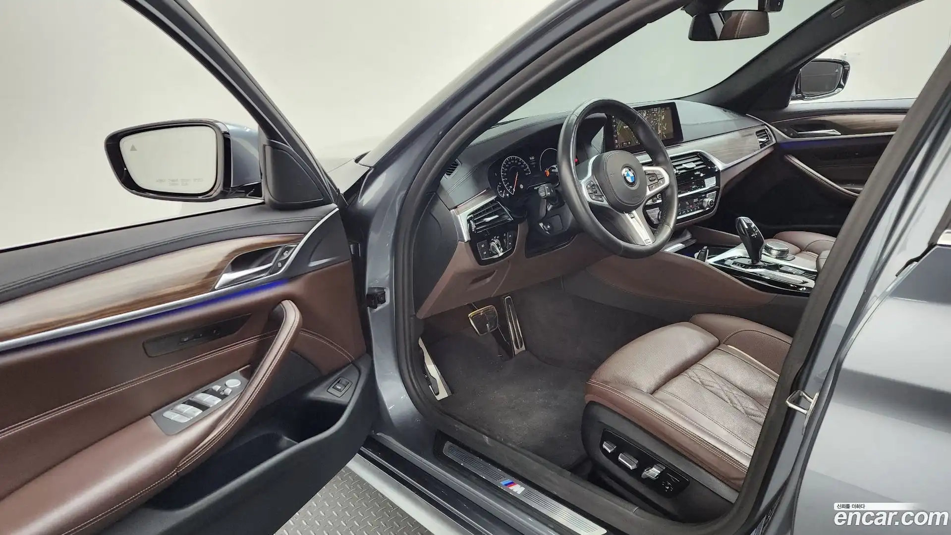 5-Series BMW 2019.7-INNER-010