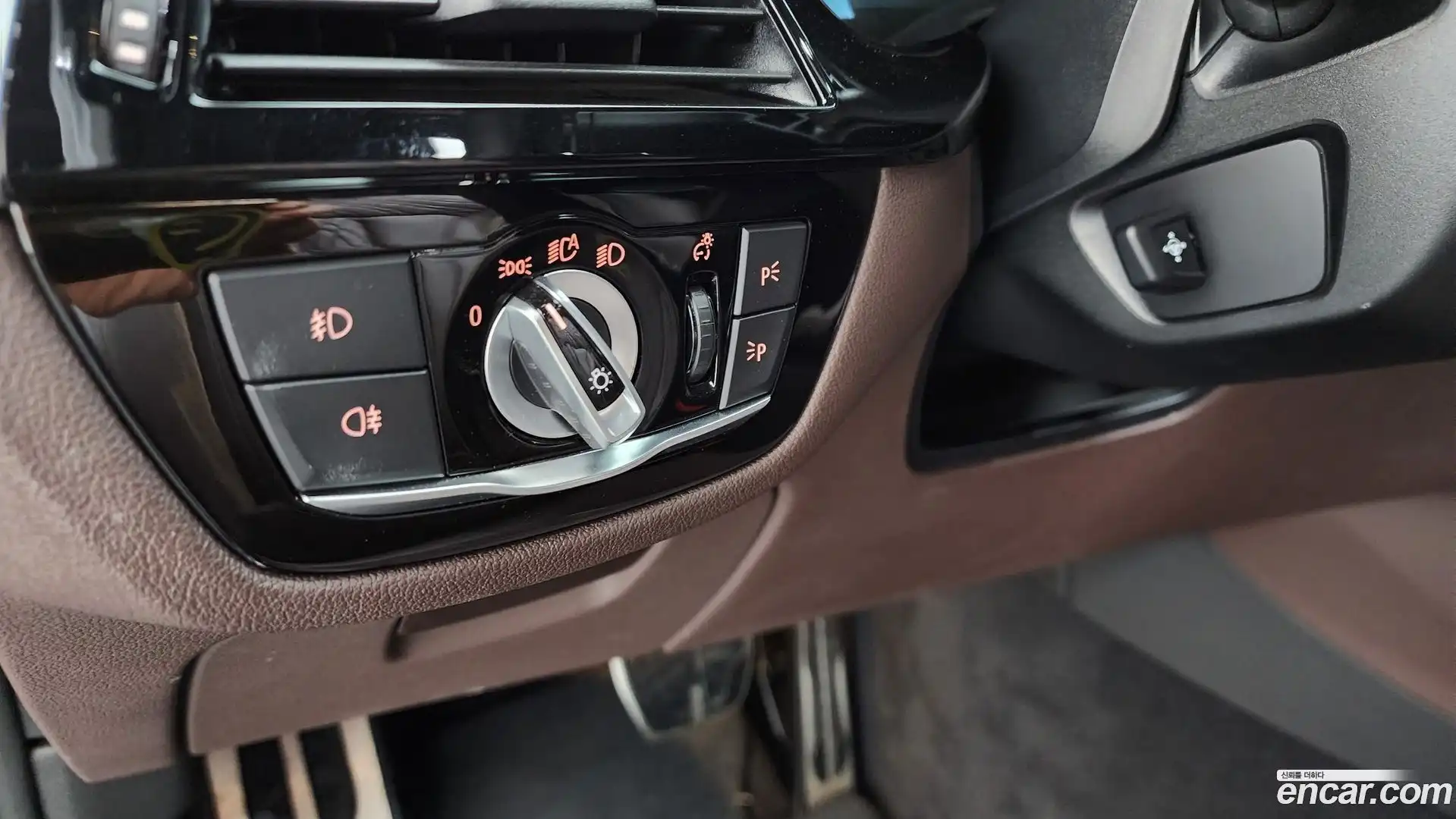 5-Series BMW 2019.7-OPTION-040