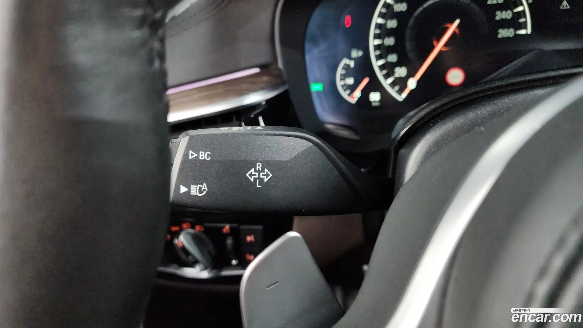 5-Series BMW 2019.7-OPTION-041