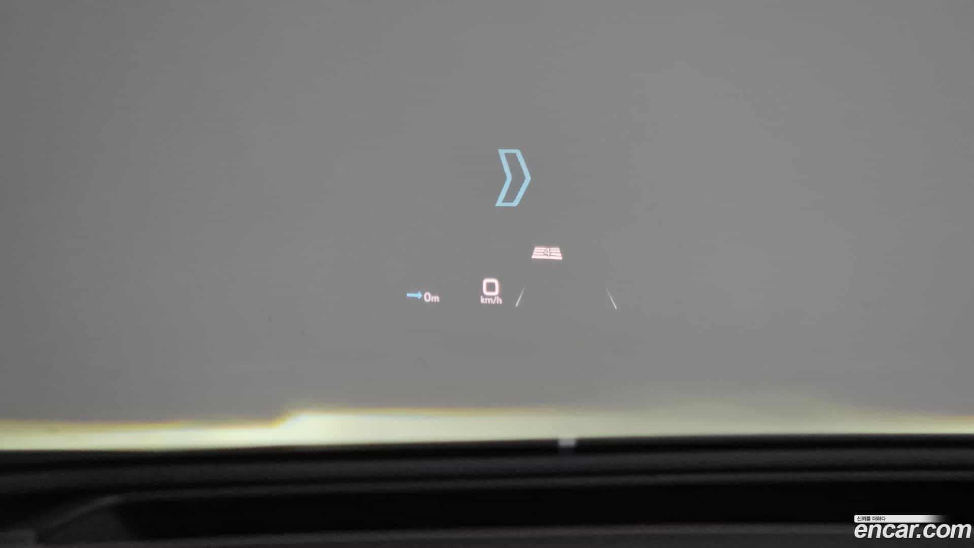 Q4 e-tron Audi 2023.11-OPTION-020