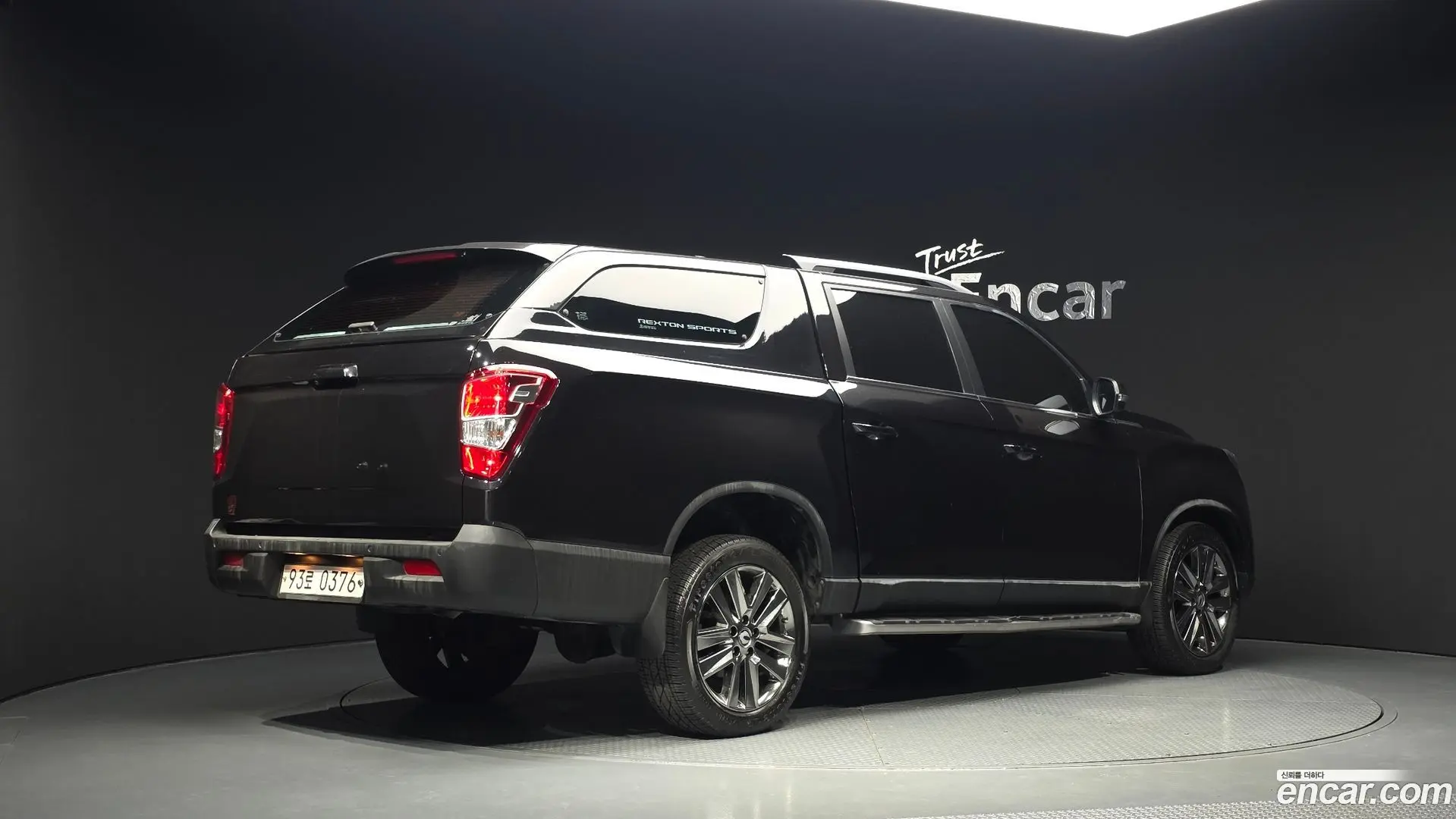 Main__Slider__Photo:Rexton KG Mobility 2019.9-1
