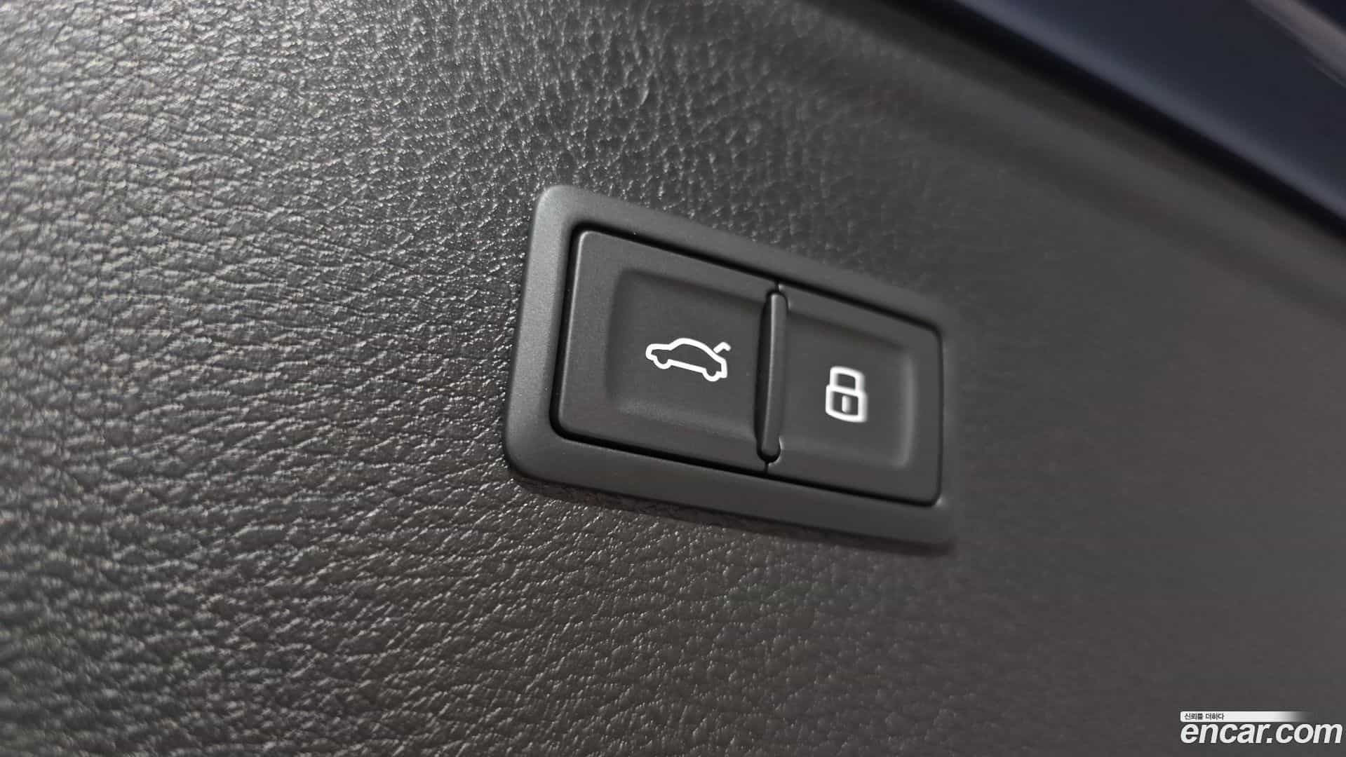Q5 Audi 2024.11-OPTION-046