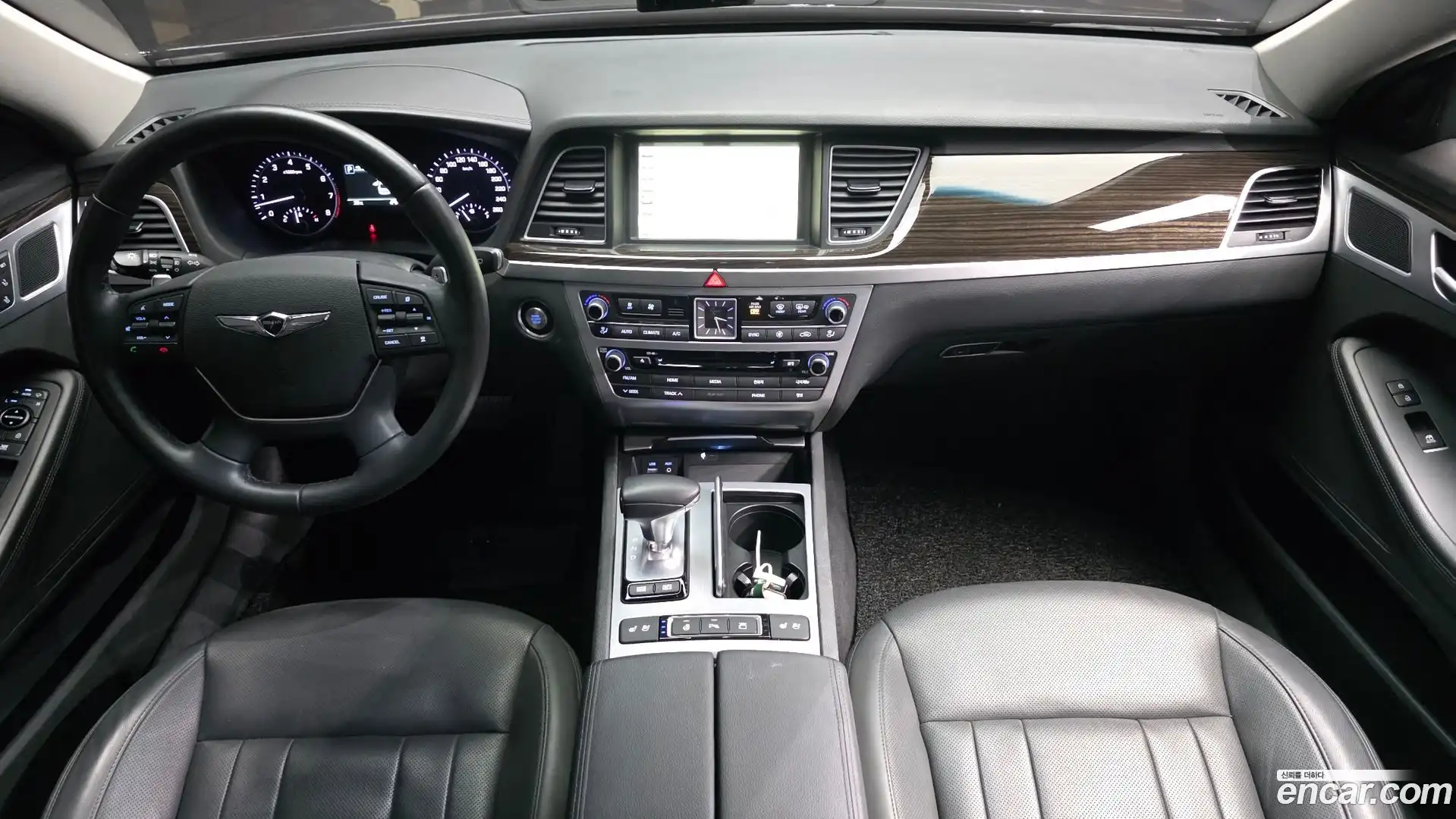 G80 Genesis 2018.2-INNER-007