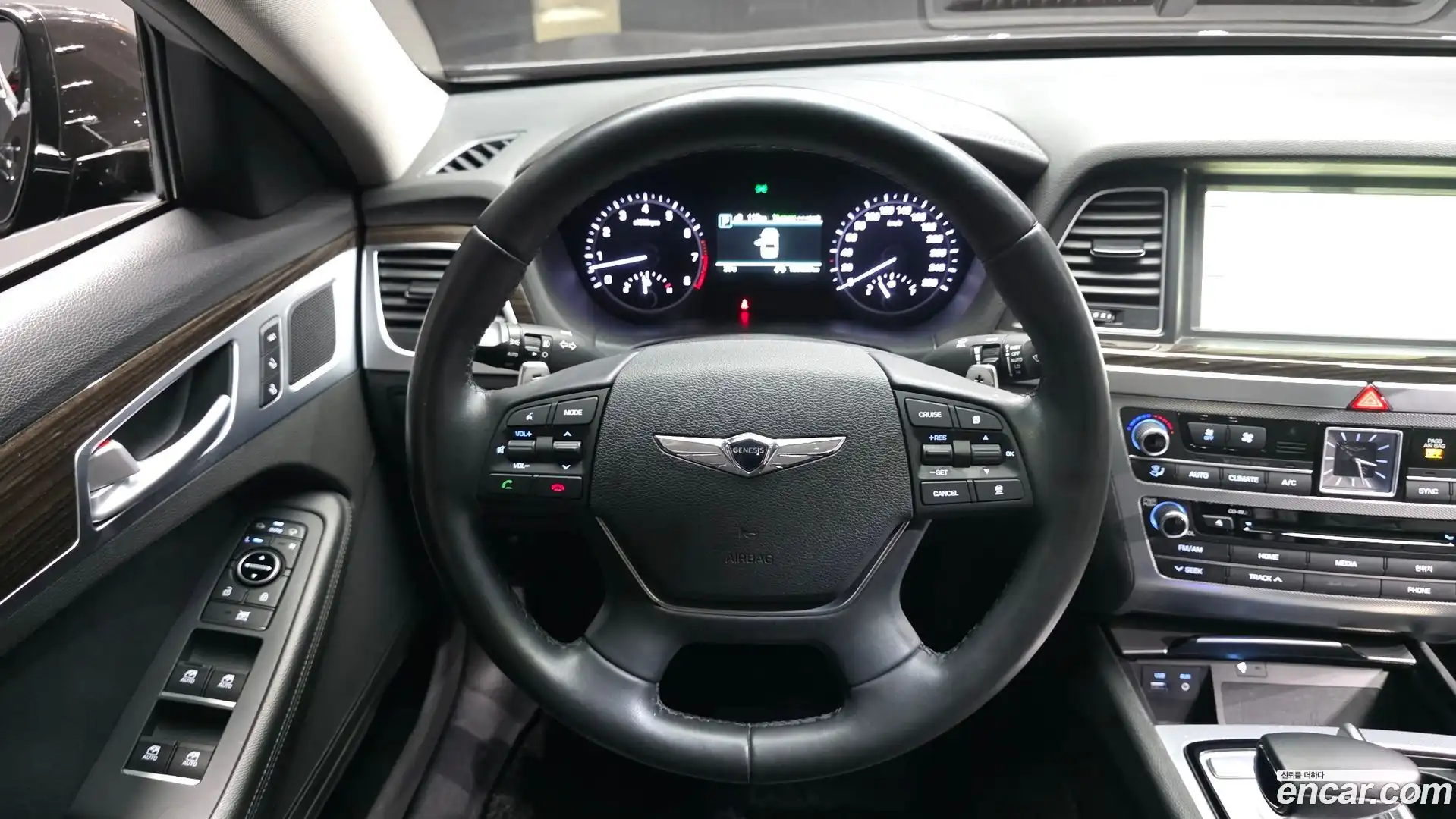 G80 Genesis 2018.2-OPTION-017