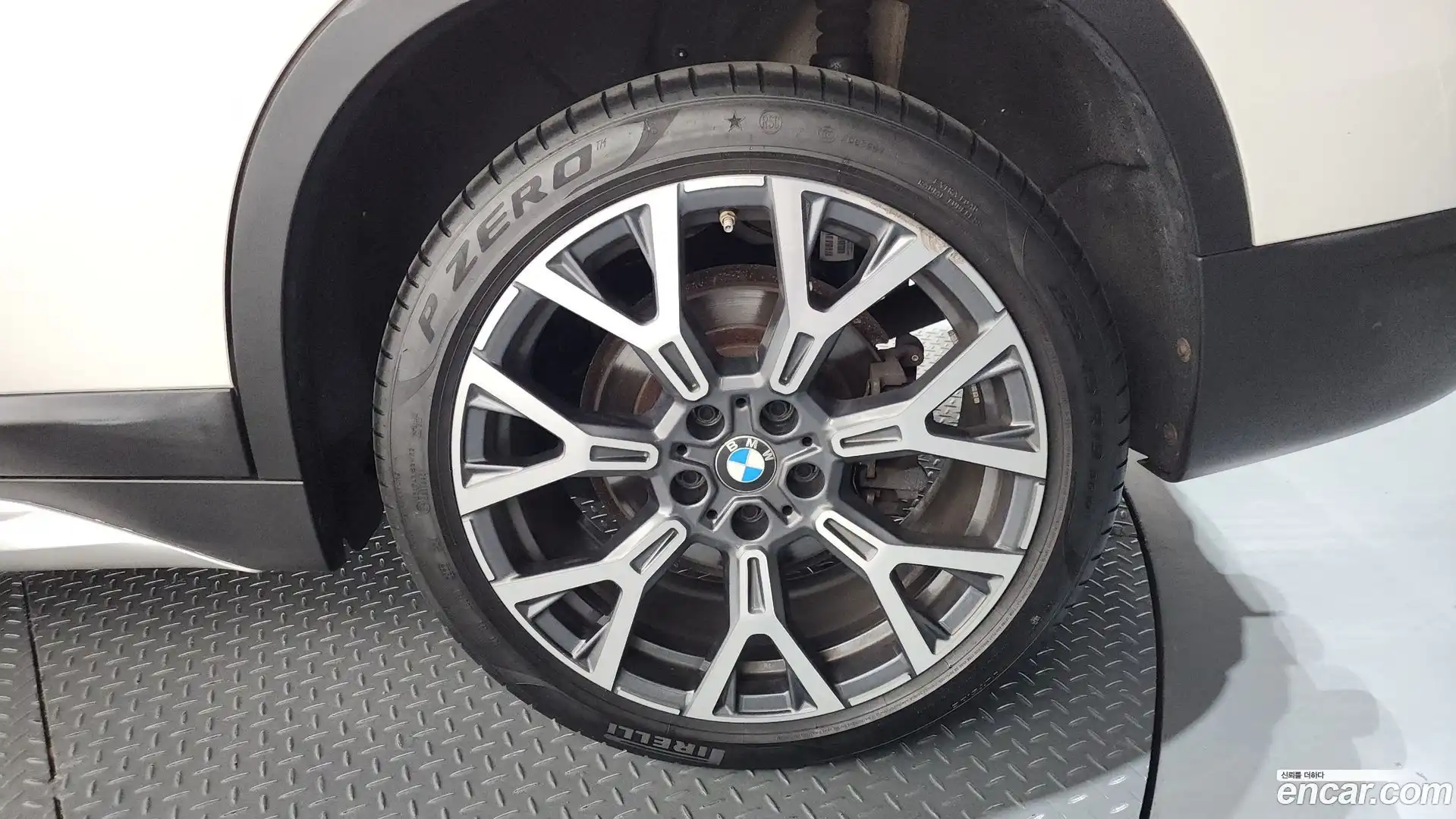 X1 BMW 2022.7-OUTER-031