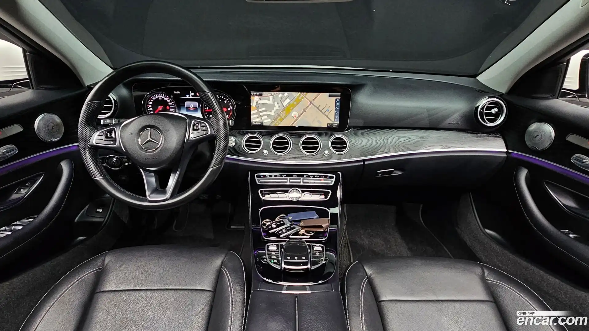 E-Class Mercedes-Benz 2016.9-INNER-007