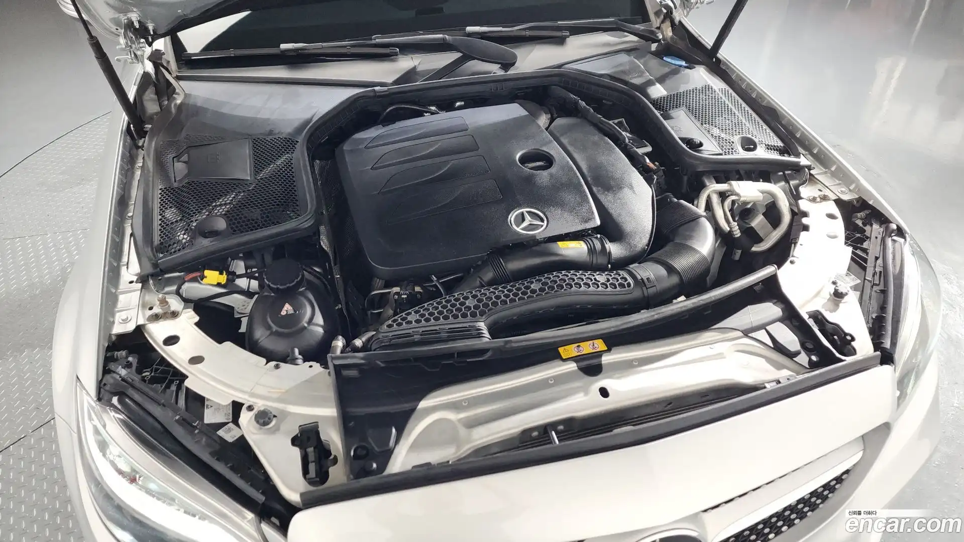 C-Class Mercedes-Benz 2021.4-OUTER-006