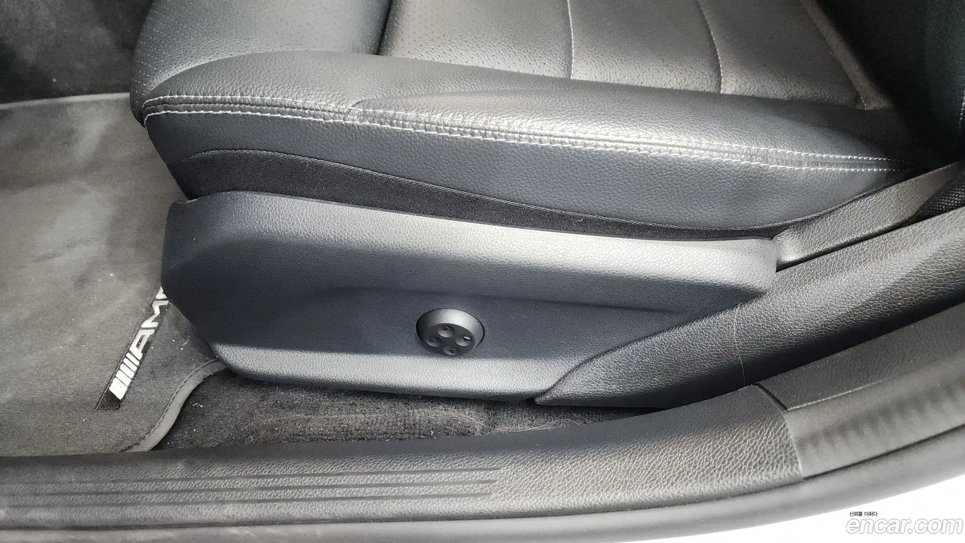 C-Class Mercedes-Benz 2021.4-OPTION-044
