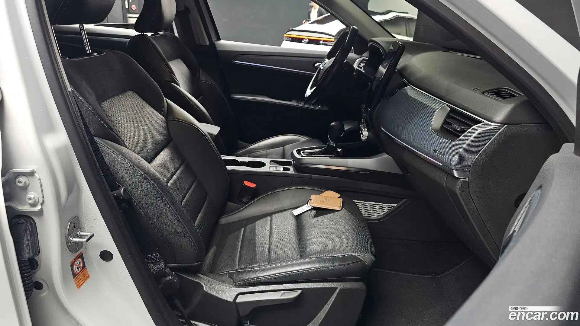XM3 Renault Korea 2020.10-INNER-036