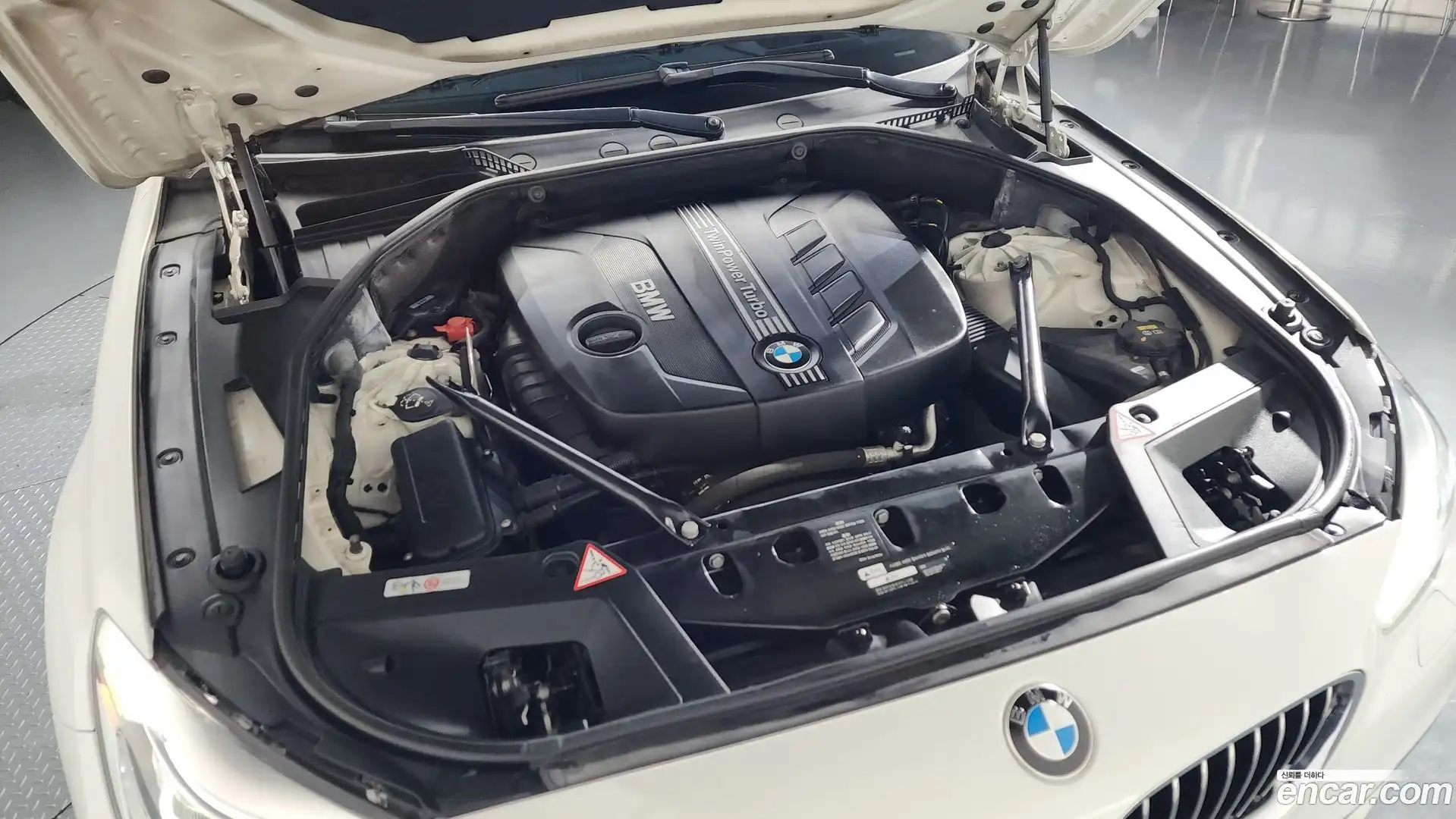 Gran Turismo BMW 2015.4-OUTER-006