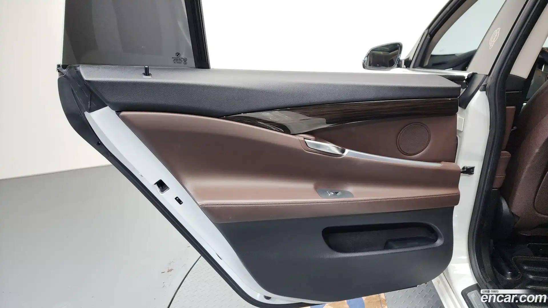 Gran Turismo BMW 2015.4-INNER-035