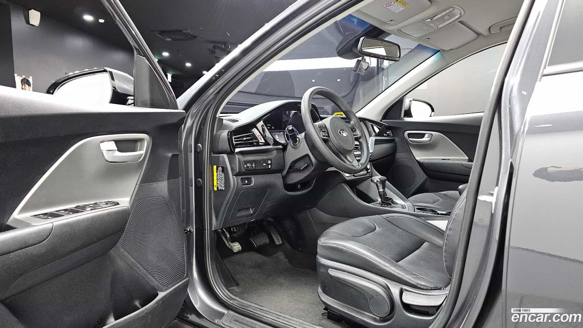 Niro Kia 2020.5-INNER-010