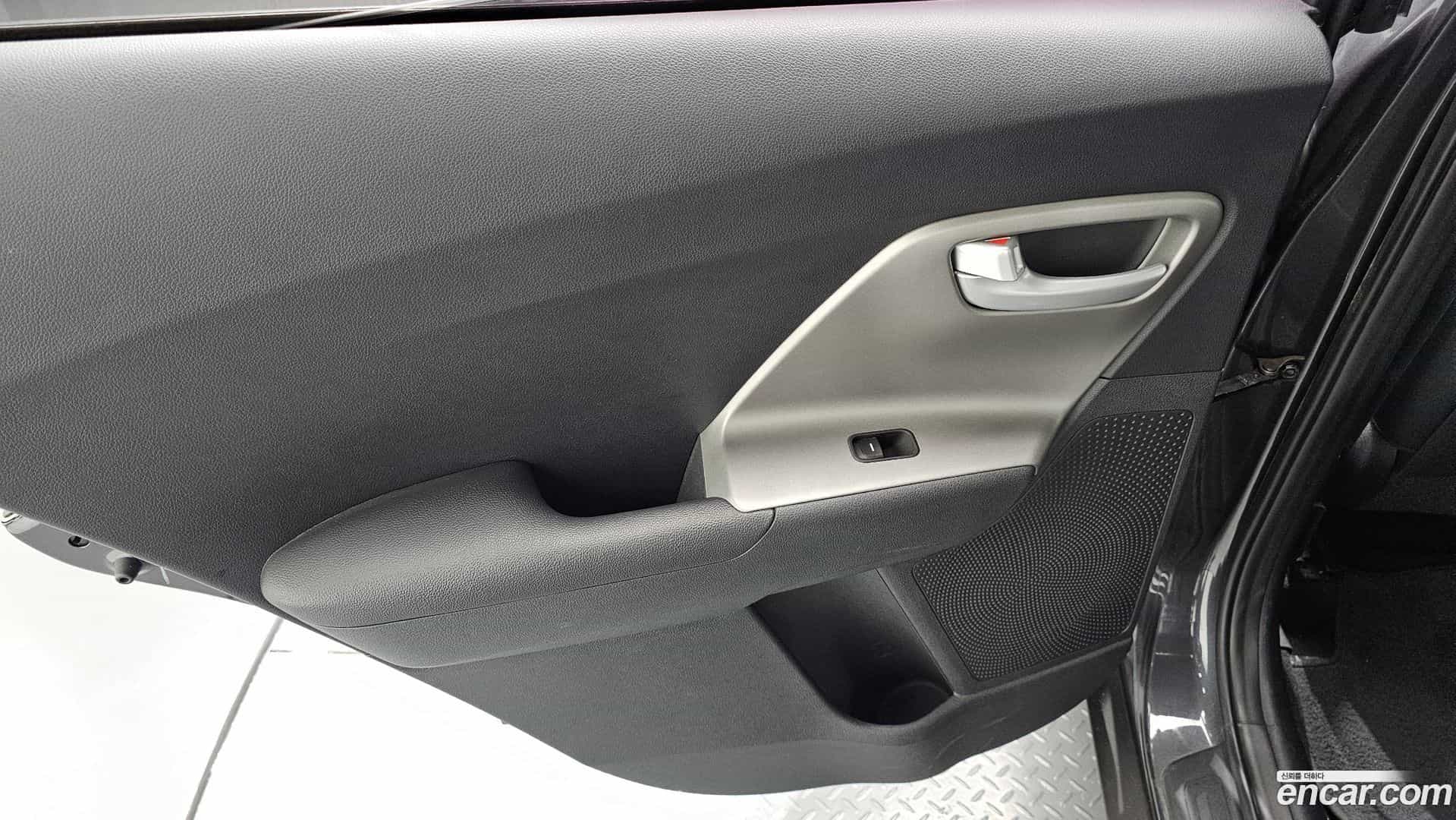 Niro Kia 2020.5-INNER-035