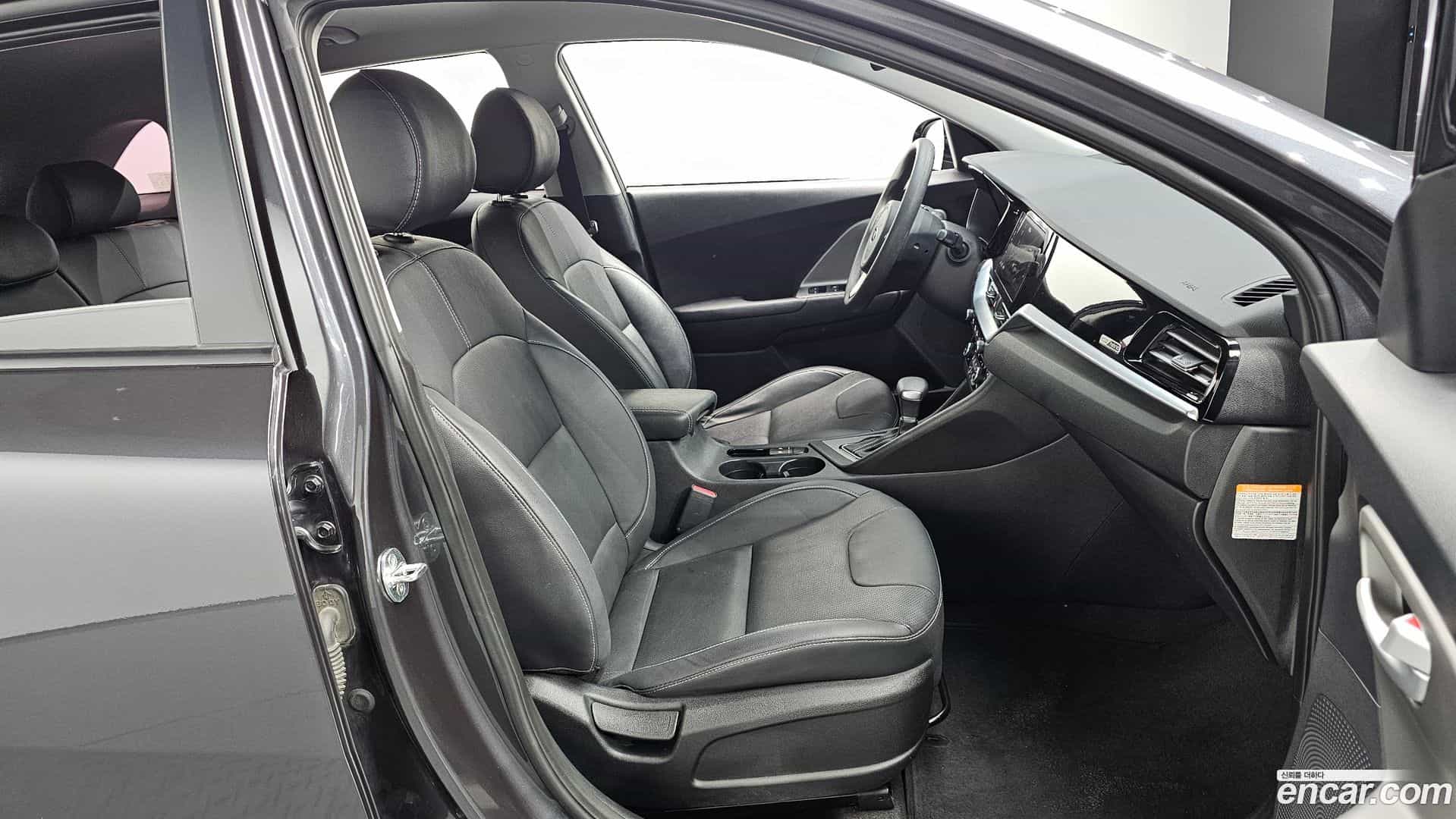 Niro Kia 2020.5-INNER-036