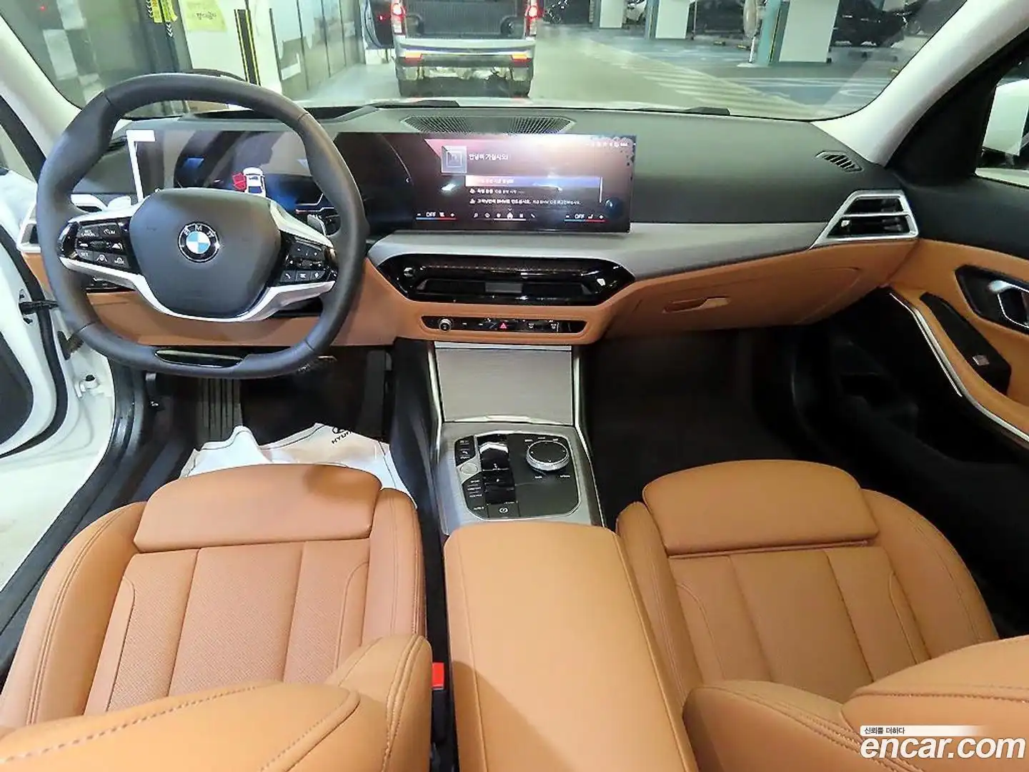 3-Series BMW 2025.3-INNER-010