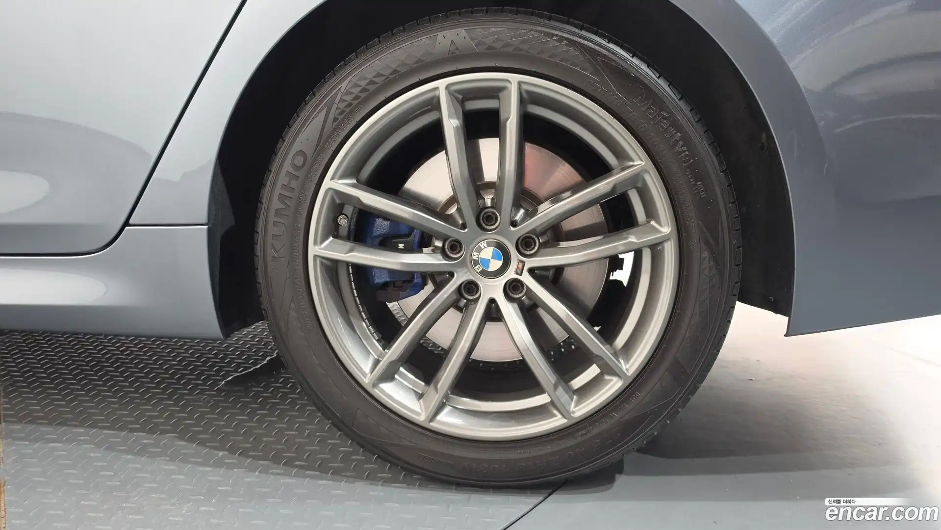 5-Series BMW 2017.11-OUTER-031