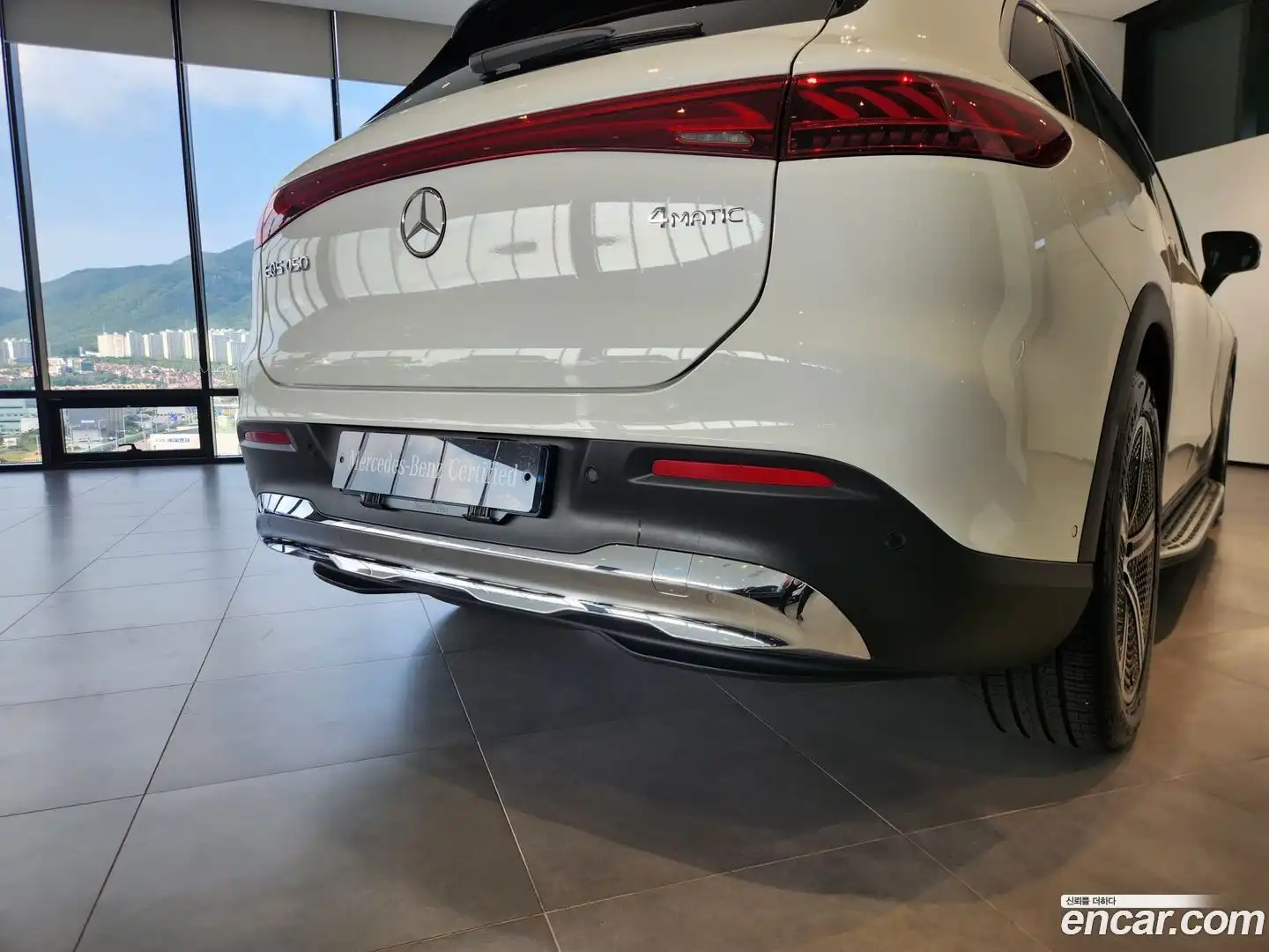 EQS Mercedes-Benz 2023.11-OPTION-015