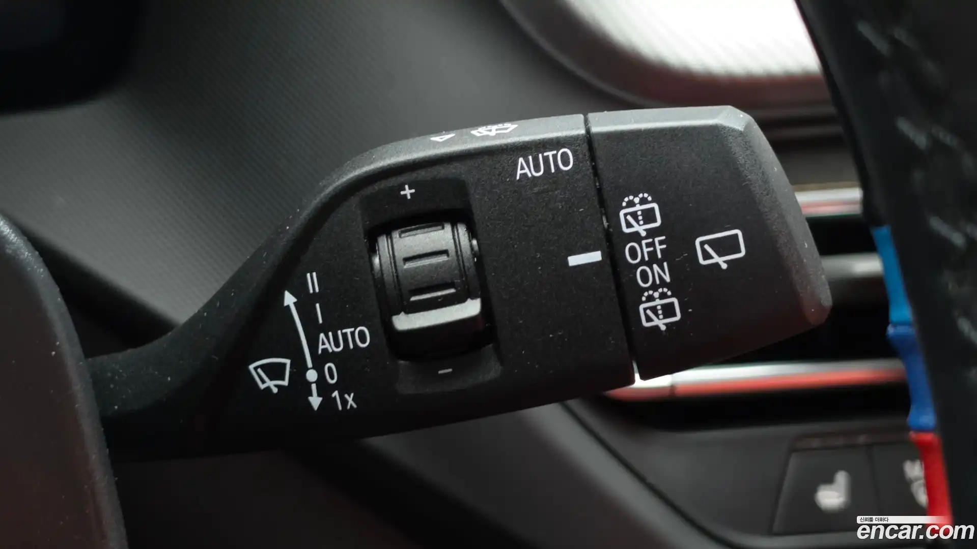 1-Series BMW 2023.8-OPTION-020