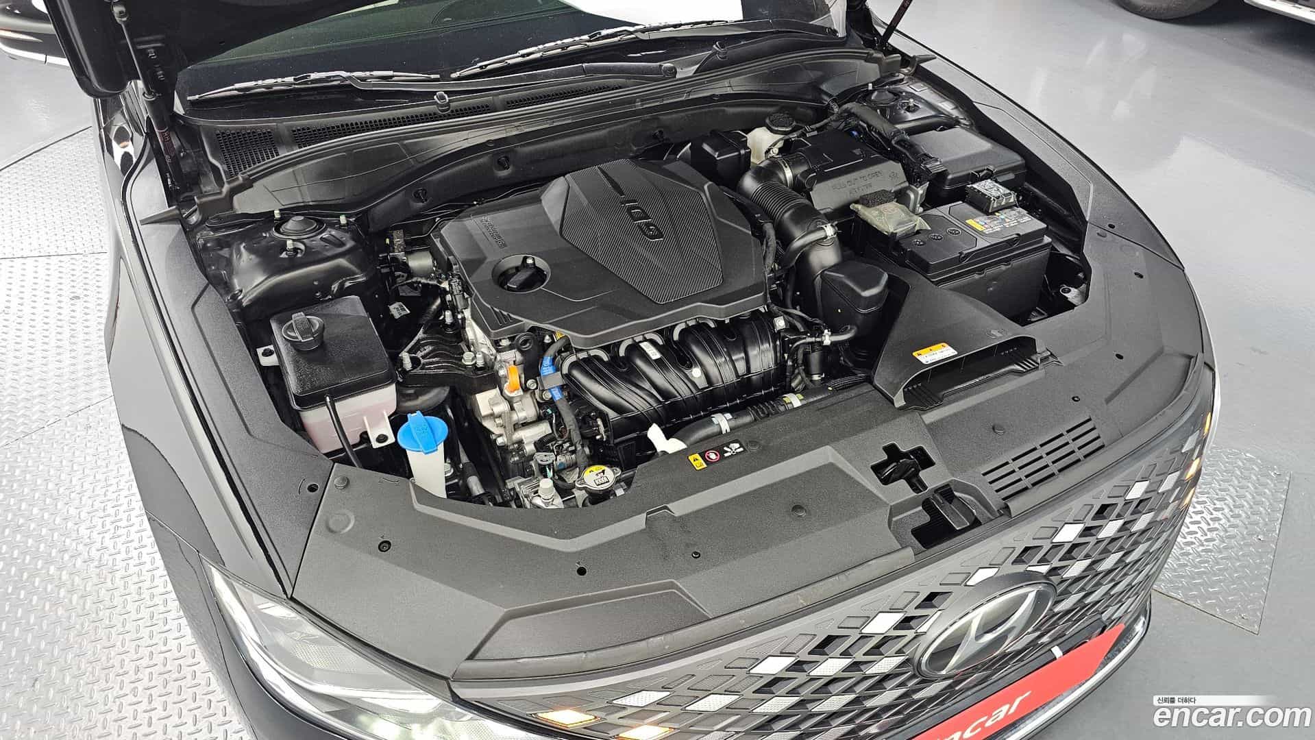 Grandeur Hyundai 2022.10-OUTER-006