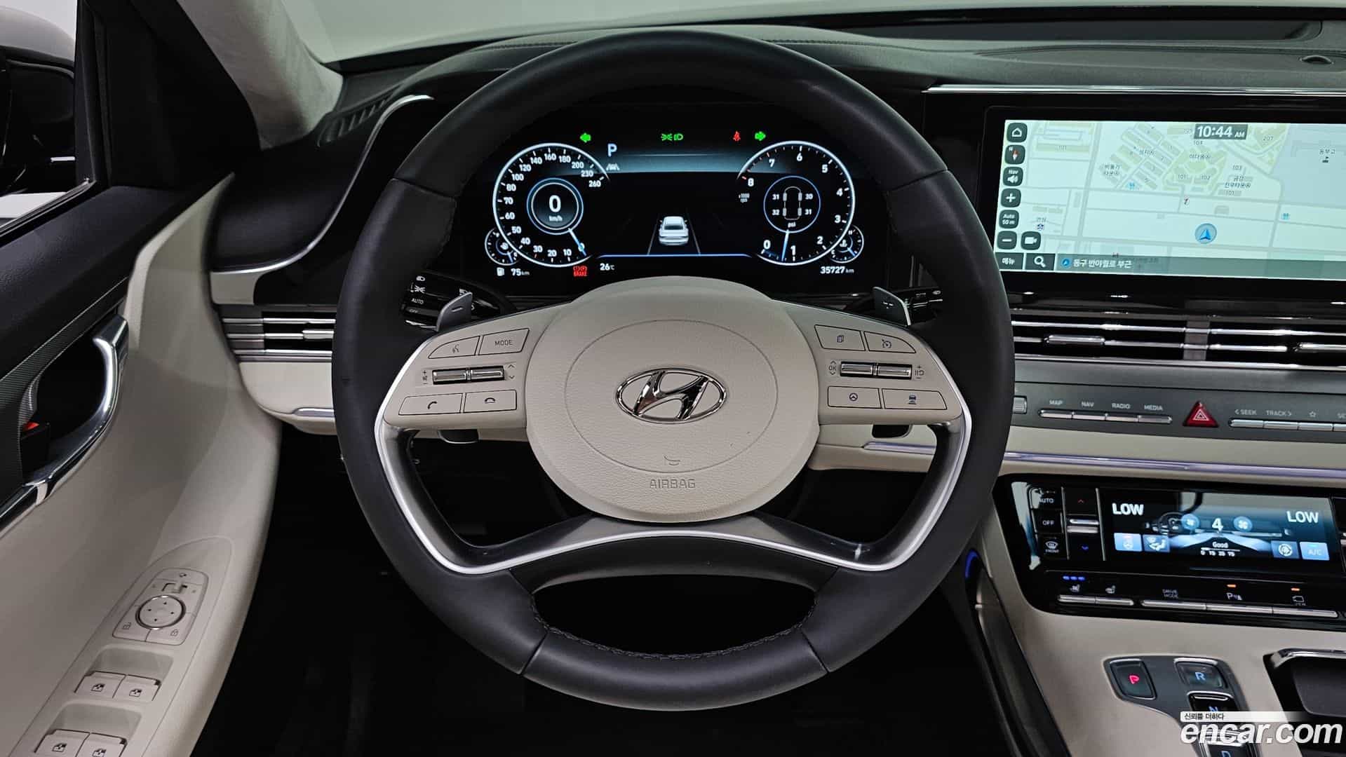 Grandeur Hyundai 2022.10-OPTION-017