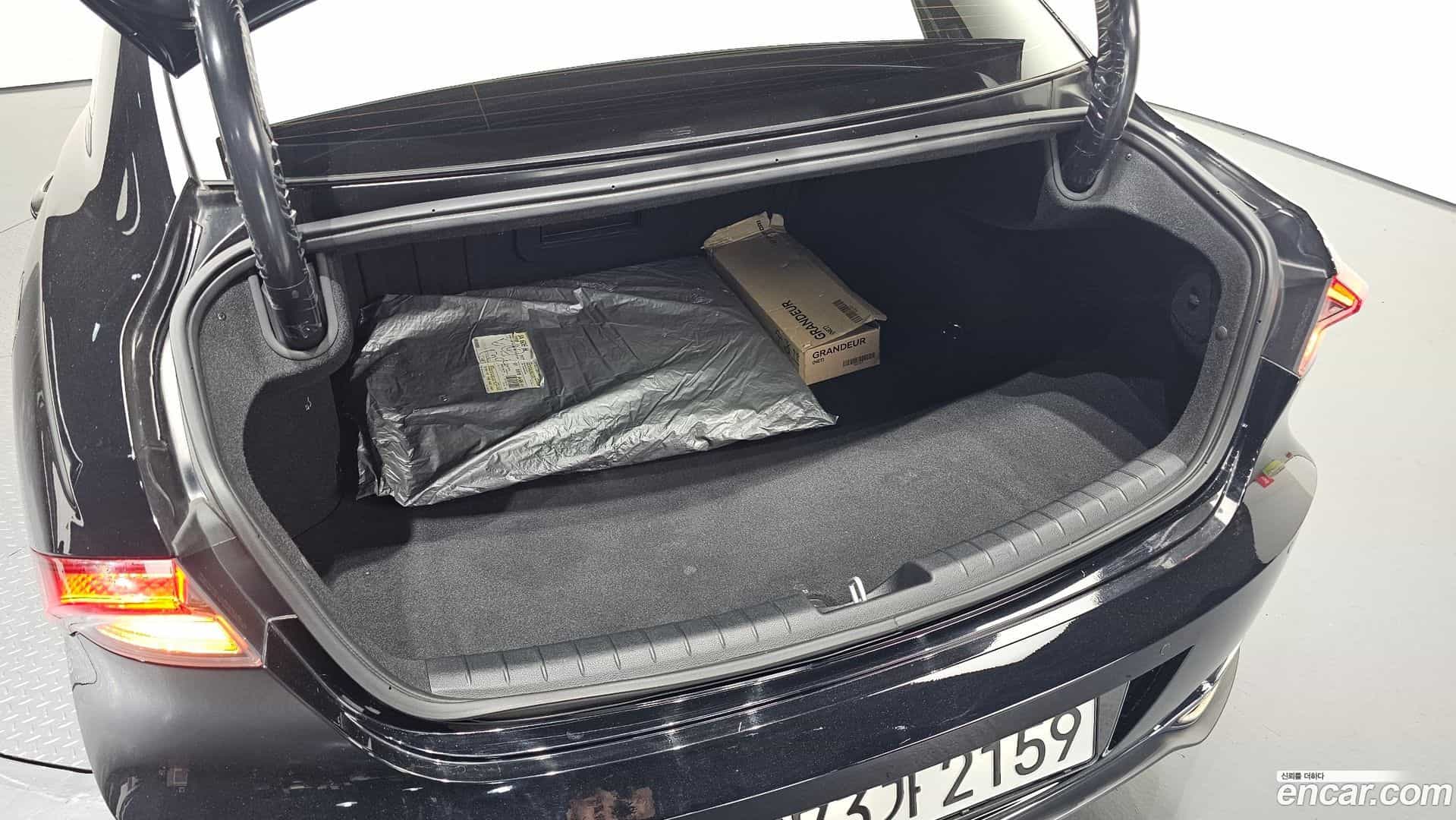 Grandeur Hyundai 2022.10-OPTION-042