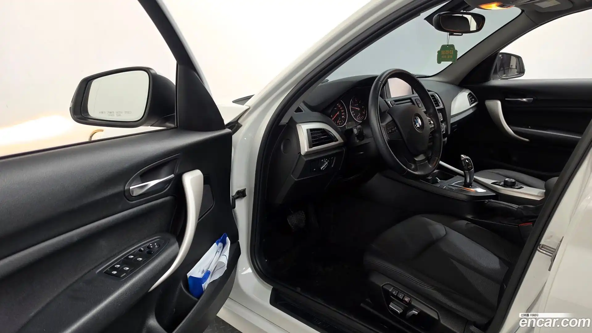 1-Series BMW 2017.4-INNER-010