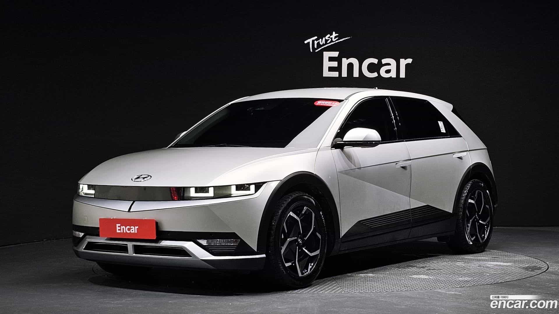 Ioniq5 Hyundai 2022.7-THUMBNAIL-011