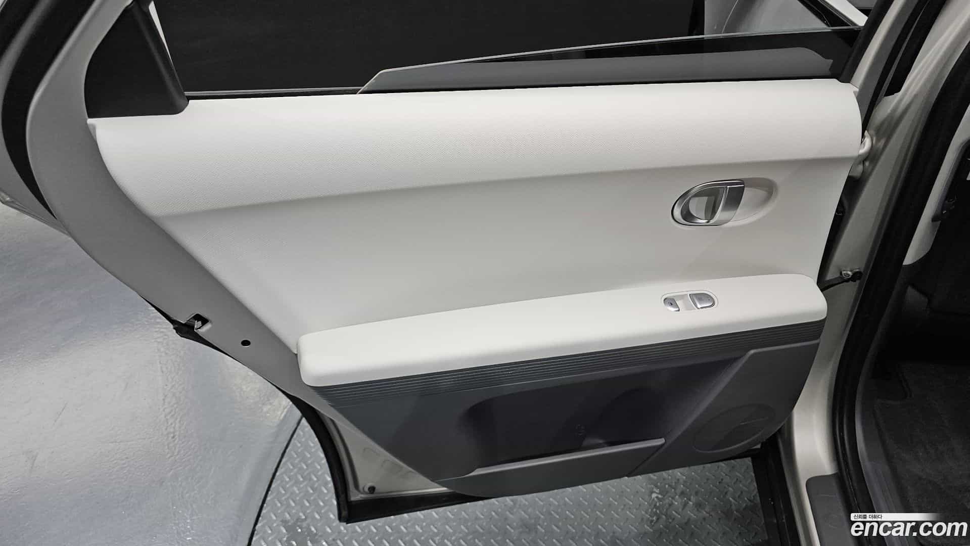 Ioniq5 Hyundai 2022.7-INNER-035