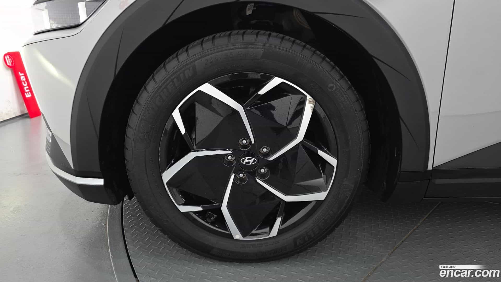 Ioniq5 Hyundai 2023.4-OUTER-005