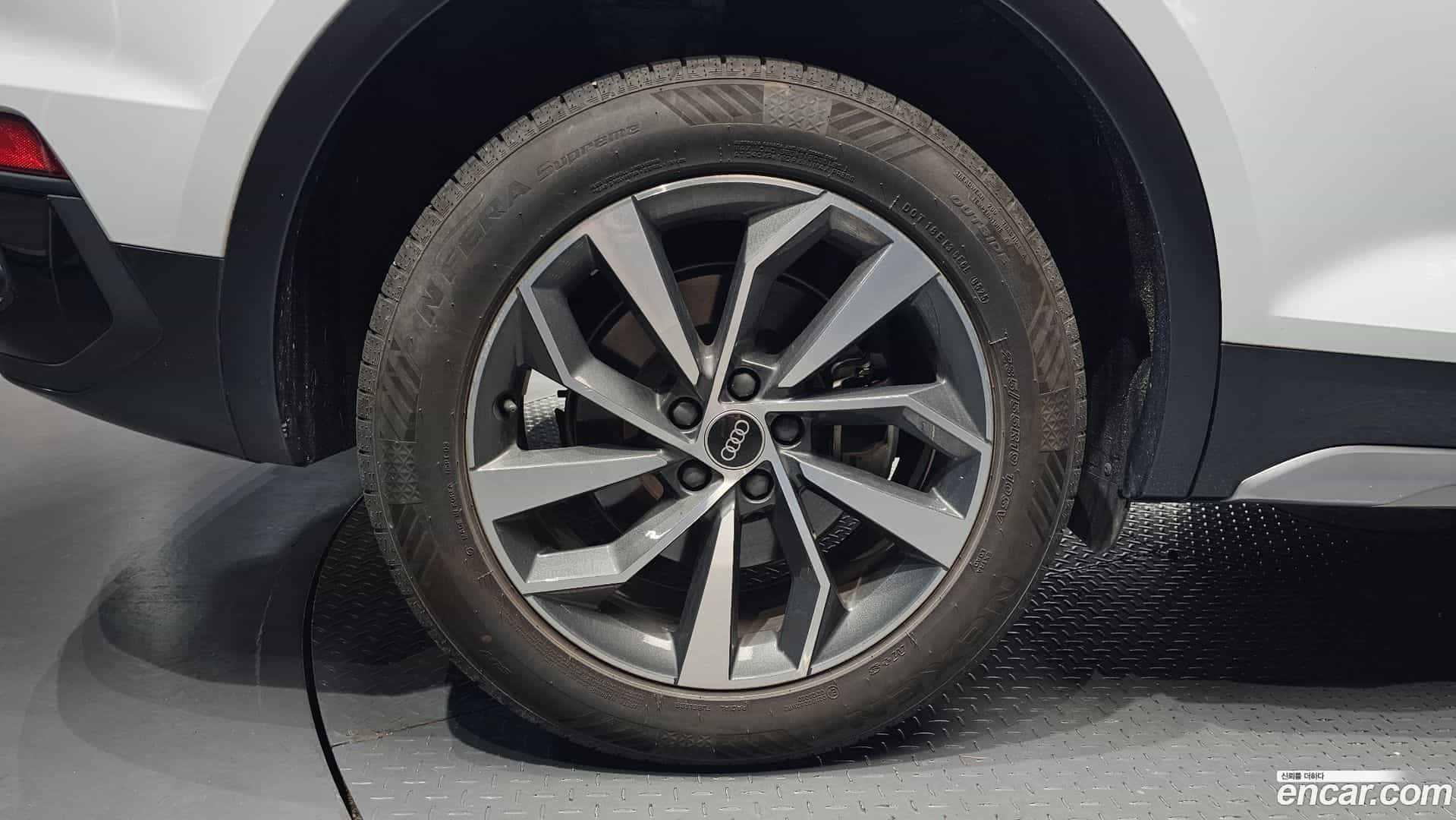 Q5 Audi 2022.4-OUTER-005