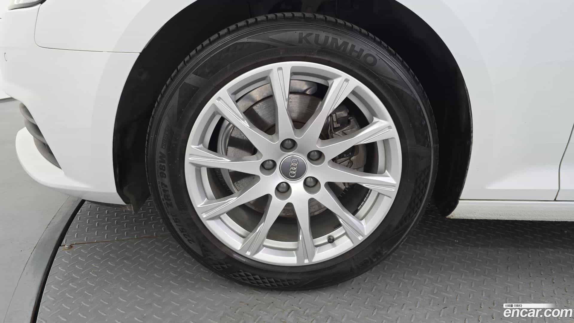 A4 Audi 2019.11-OUTER-005