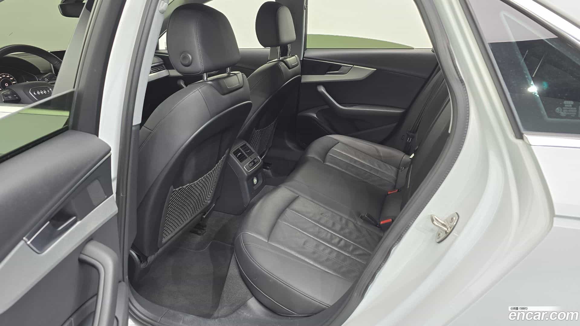 A4 Audi 2019.11-OPTION-015