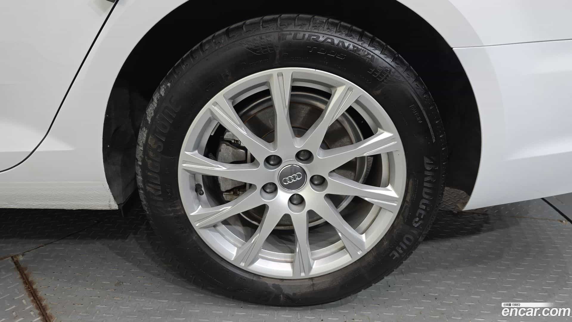 A4 Audi 2019.11-OUTER-031