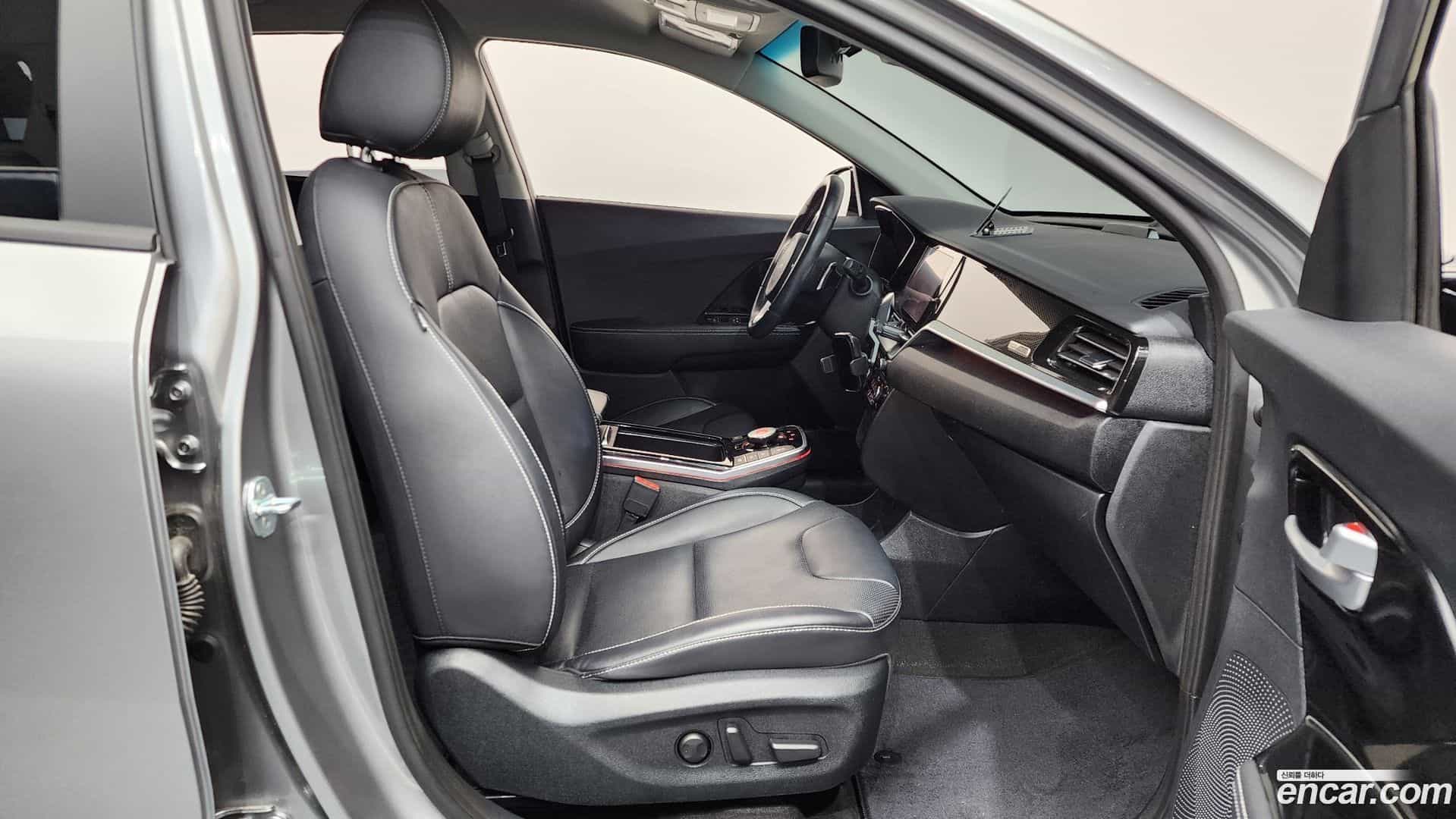 Niro Kia 2021.8-INNER-036