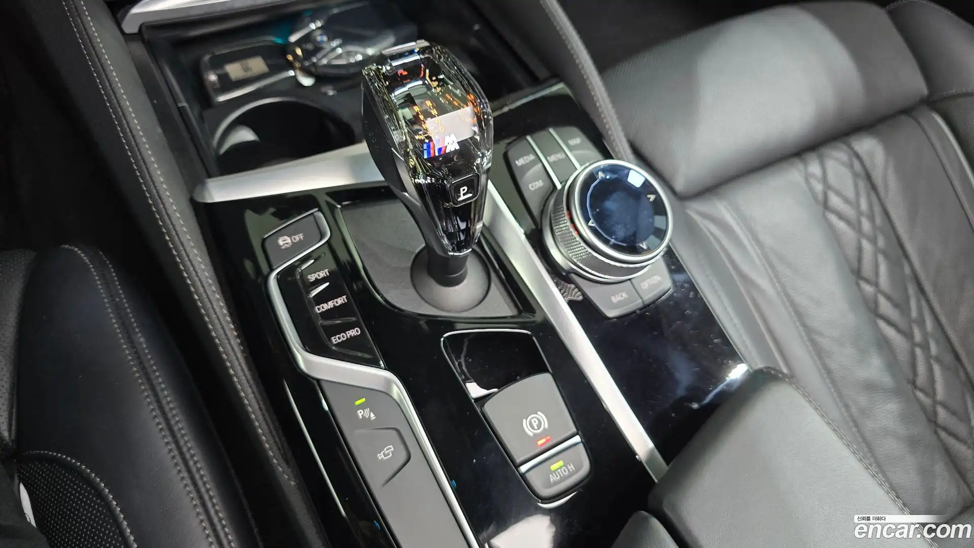 5-Series BMW 2019.7-INNER-009