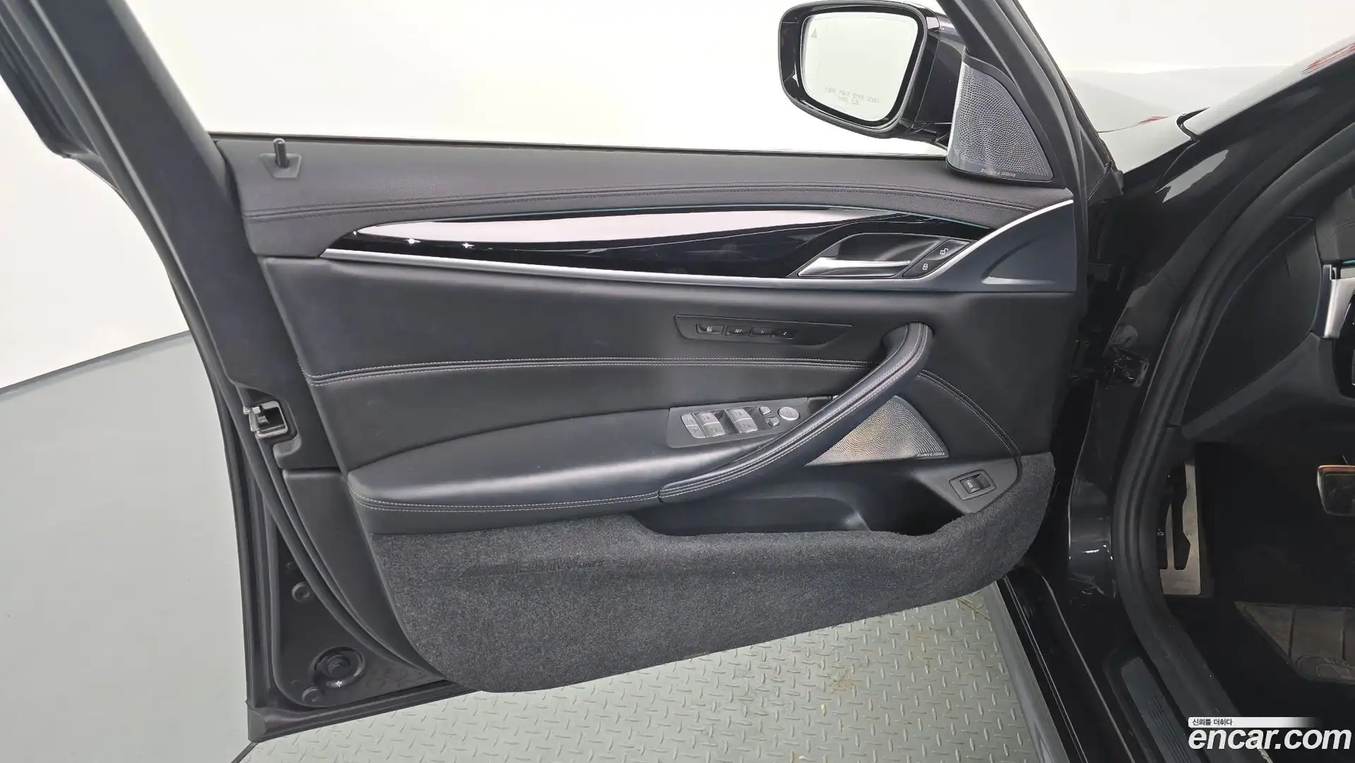 5-Series BMW 2019.7-INNER-034