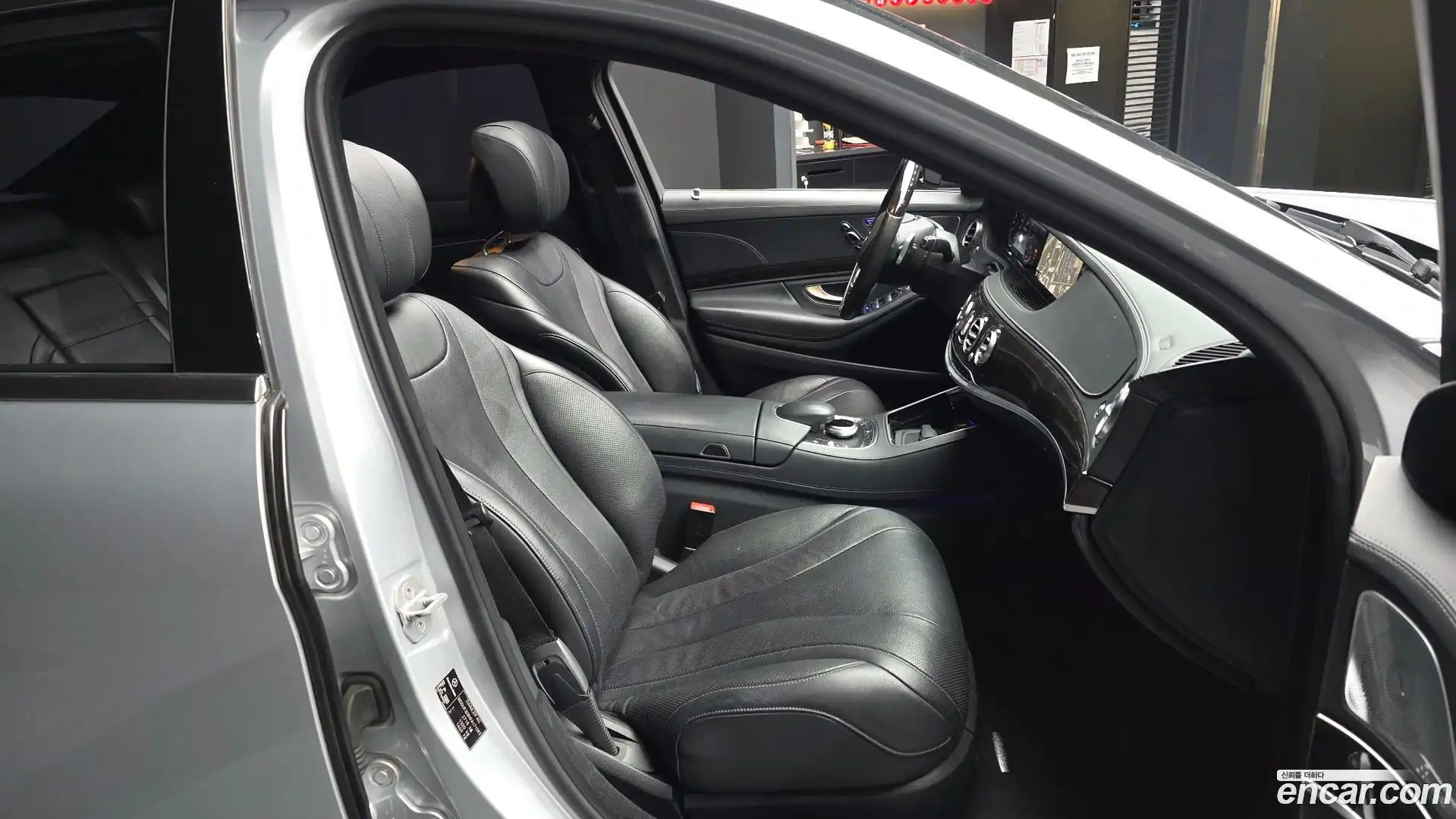S-Class Mercedes-Benz 2015.3-OPTION-015