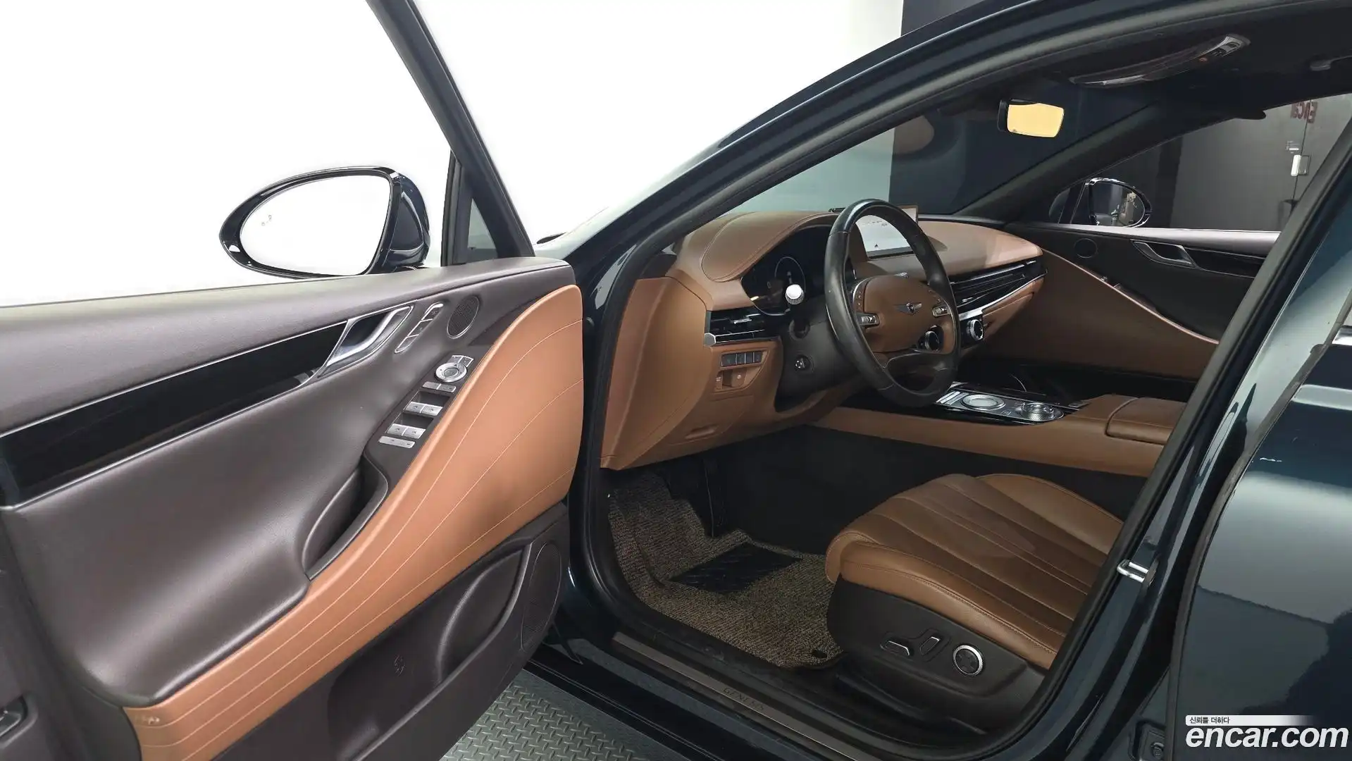 G80 Genesis 2021.3-INNER-010