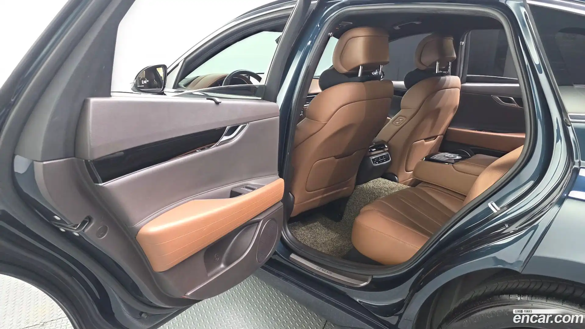 G80 Genesis 2021.3-INNER-036
