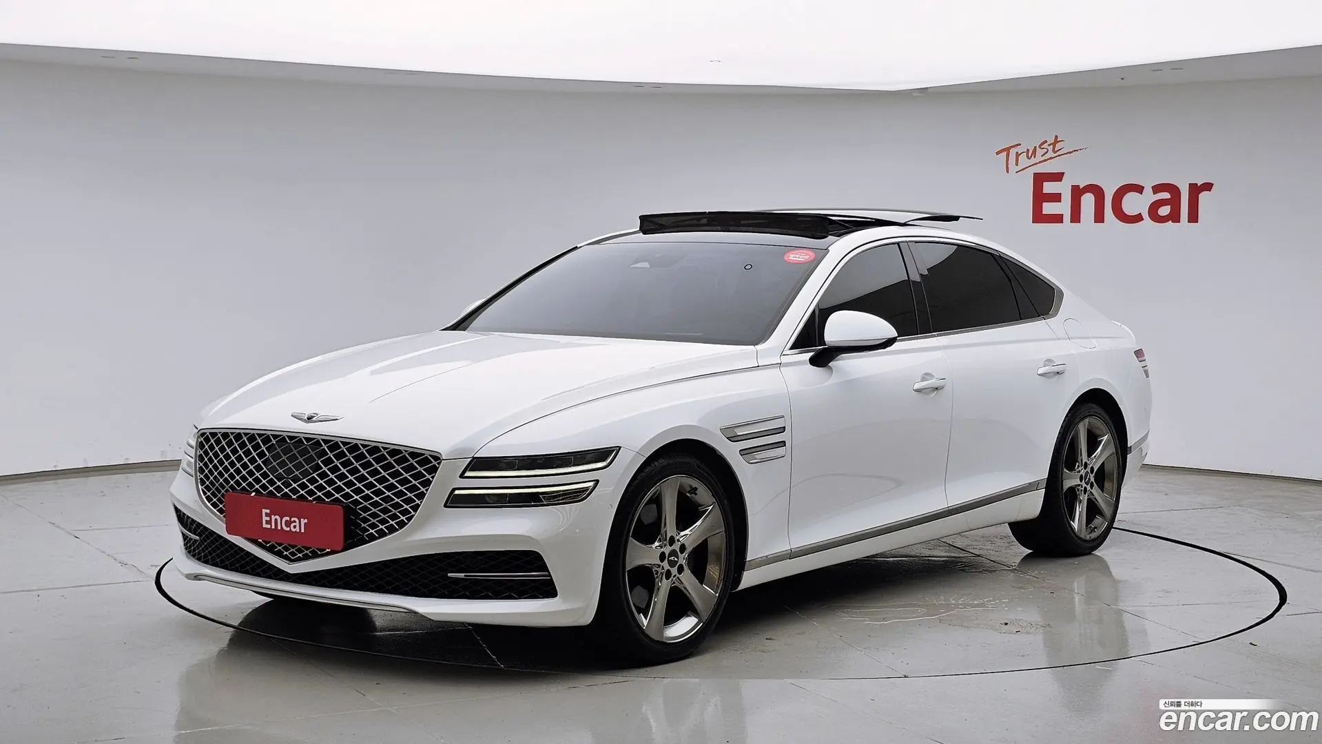 Main__Slider__Photo:G80 Genesis 2020.5-0