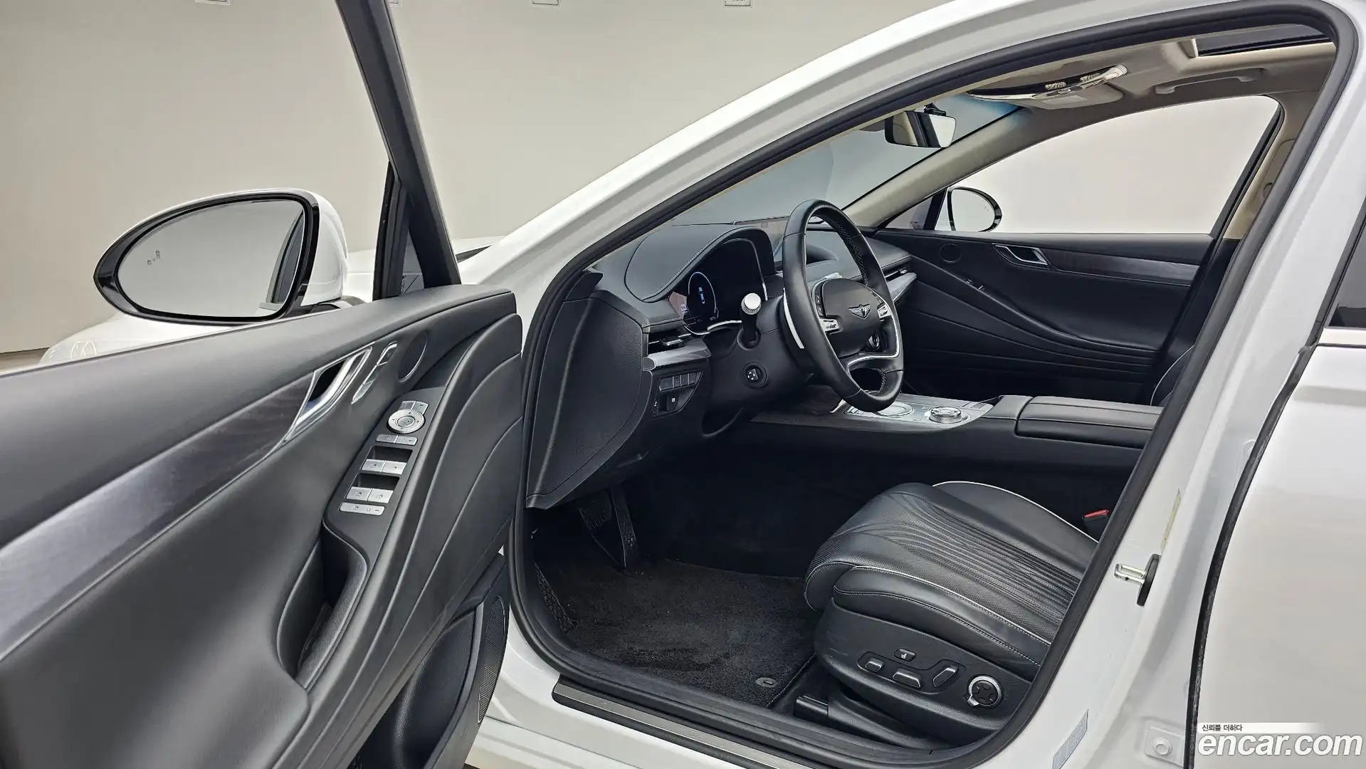 G80 Genesis 2020.5-INNER-010