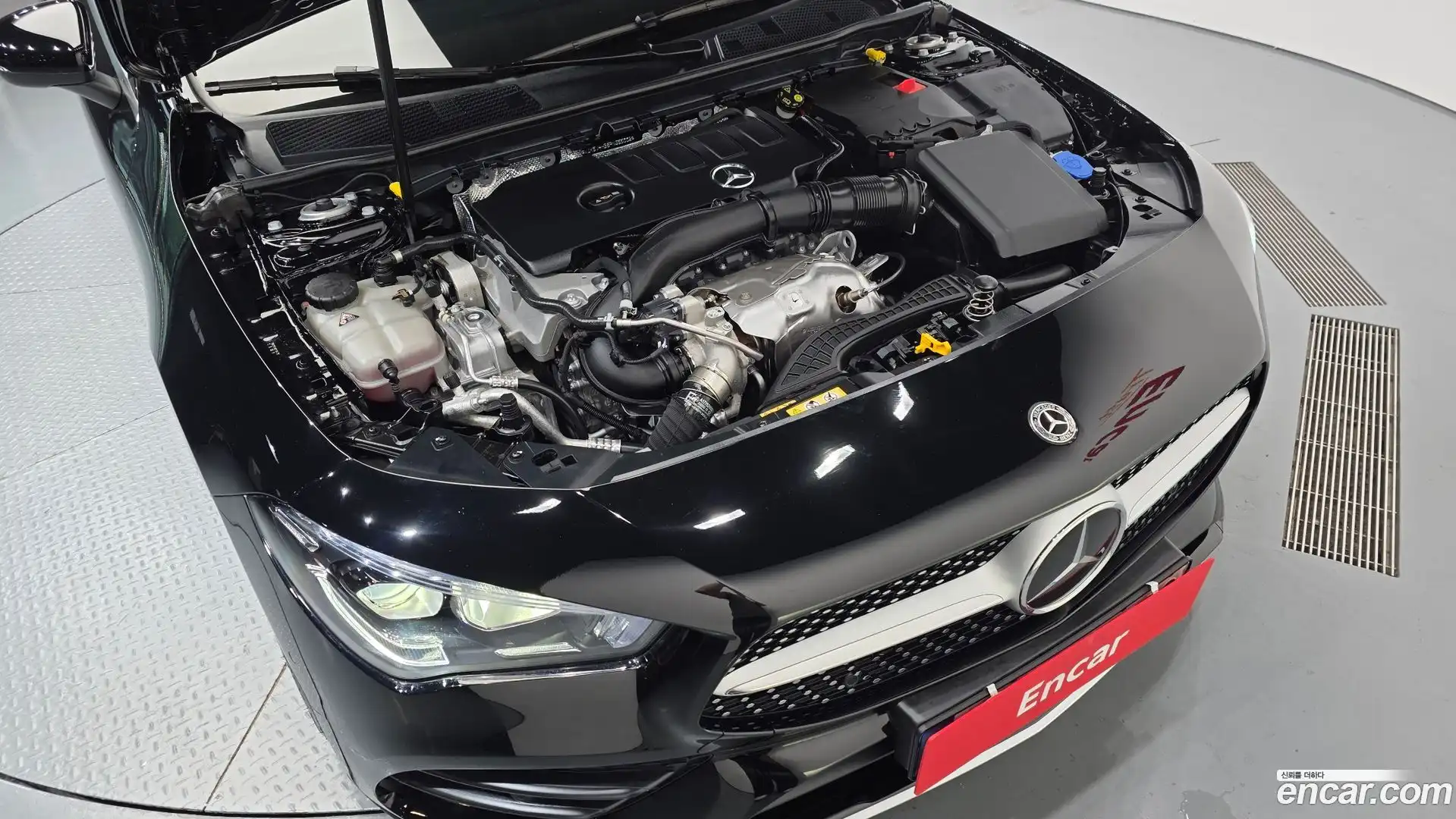 CLA-Class Mercedes-Benz 2022.11-OUTER-006