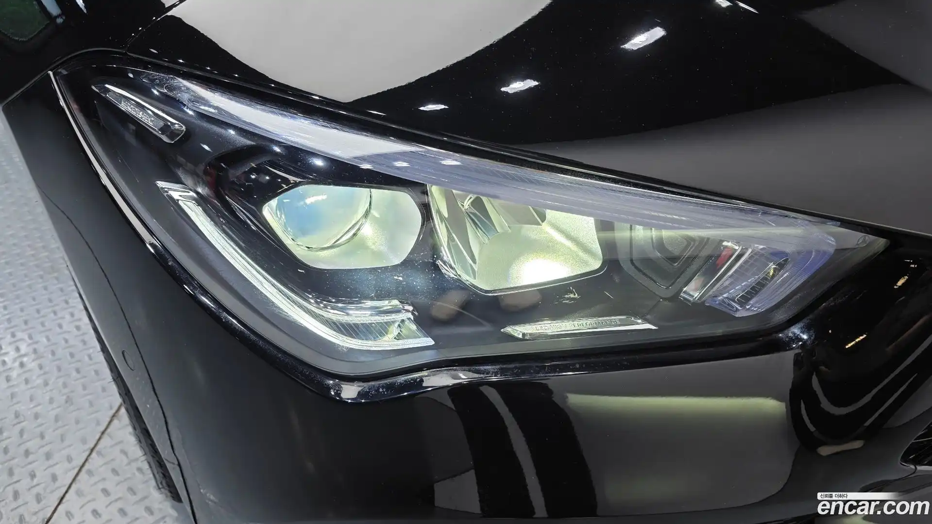 CLA-Class Mercedes-Benz 2022.11-OUTER-032