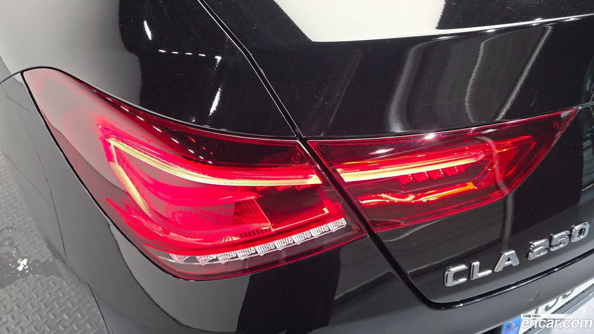 CLA-Class Mercedes-Benz 2022.11-OUTER-033