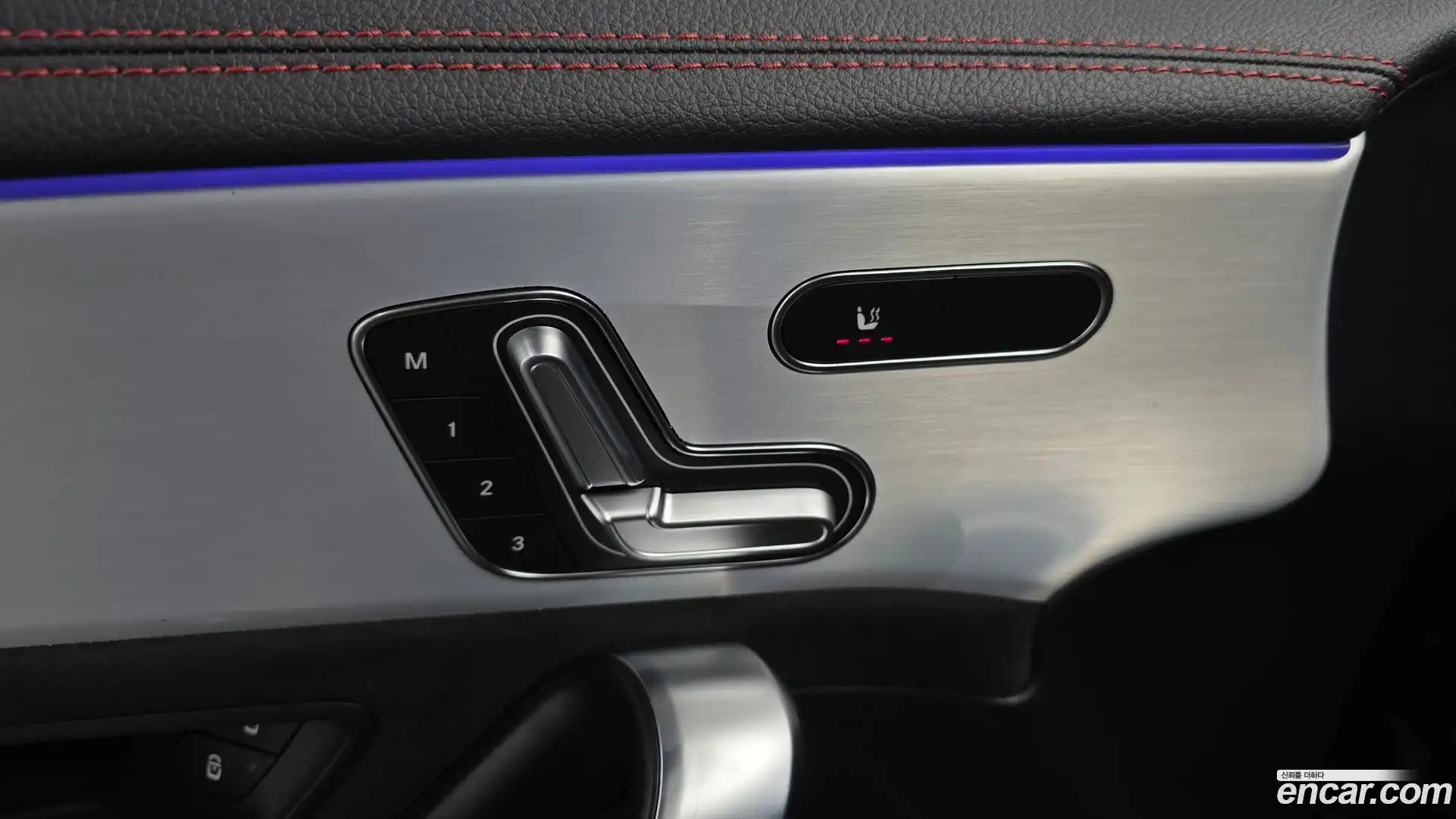 CLA-Class Mercedes-Benz 2022.11-OPTION-041