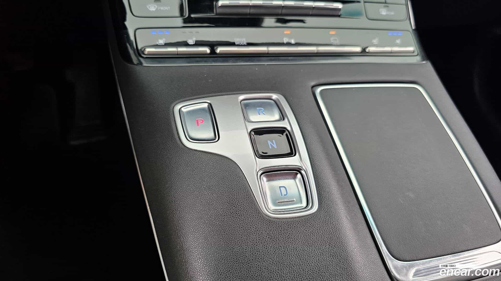 Grandeur Hyundai 2020.10-INNER-009